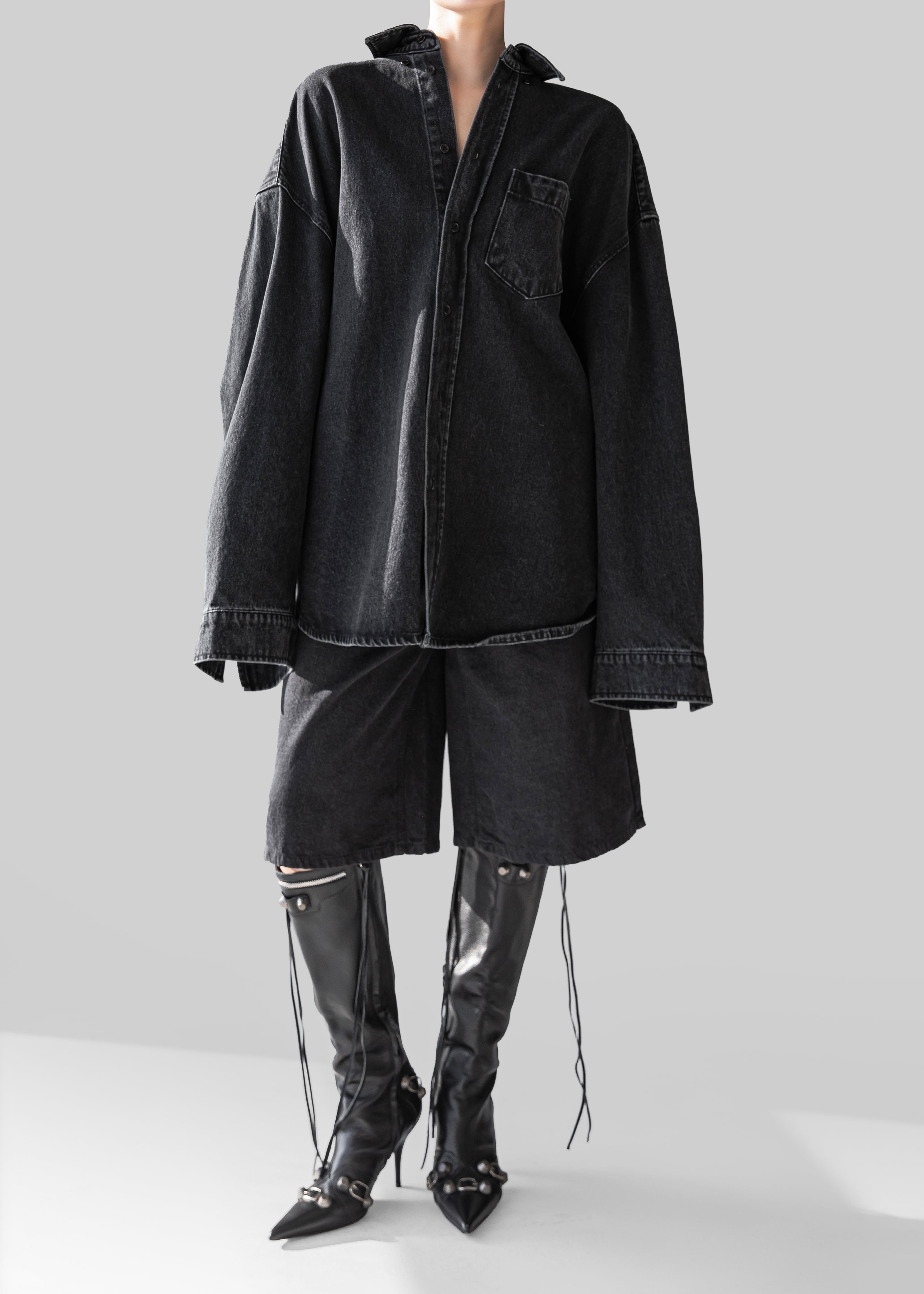 Belvis Oversized Denim Shirt - Black Wash – The Frankie Shop Europe
