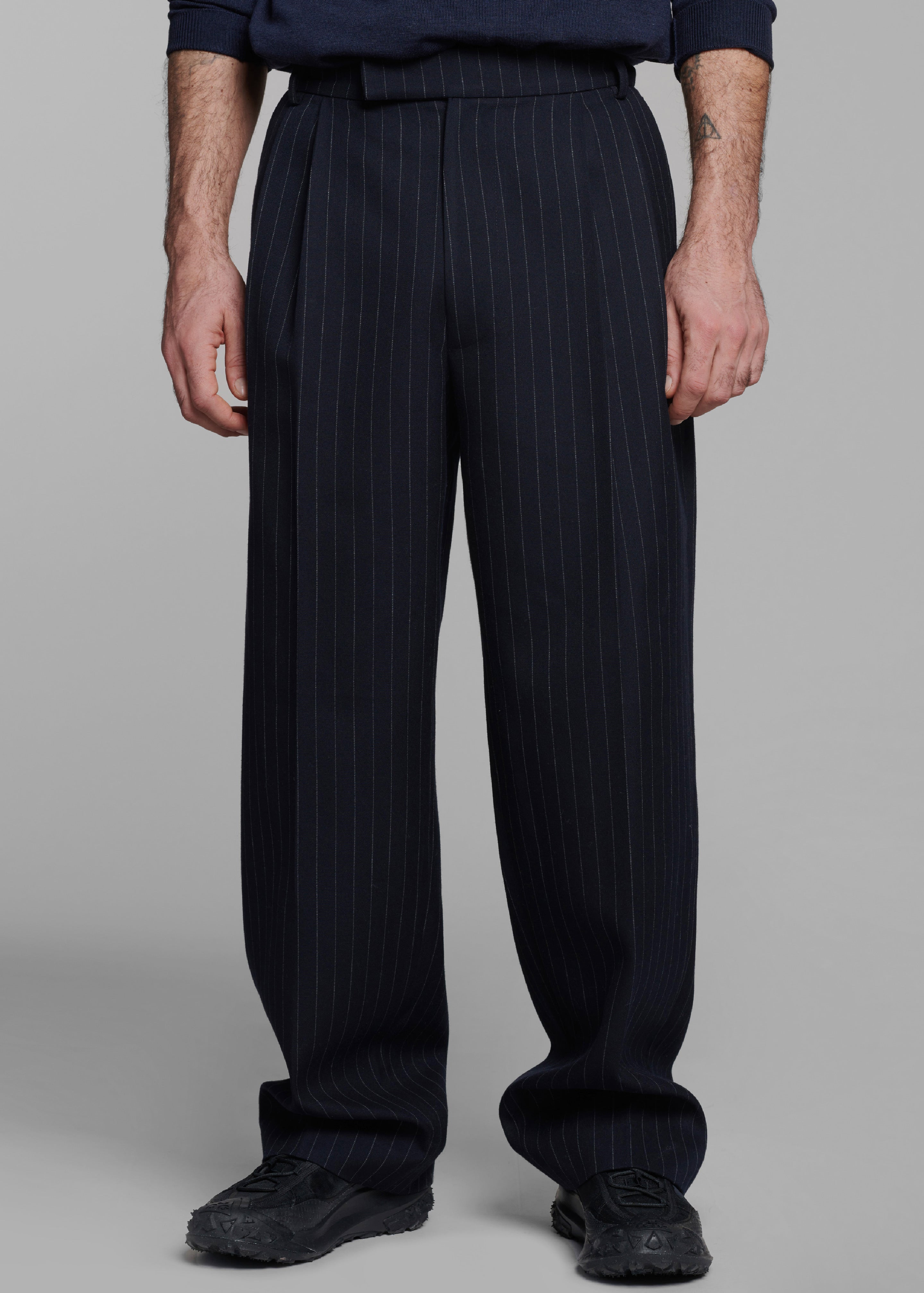 Beo Suit Pants - Navy/White Pinstripe - 6