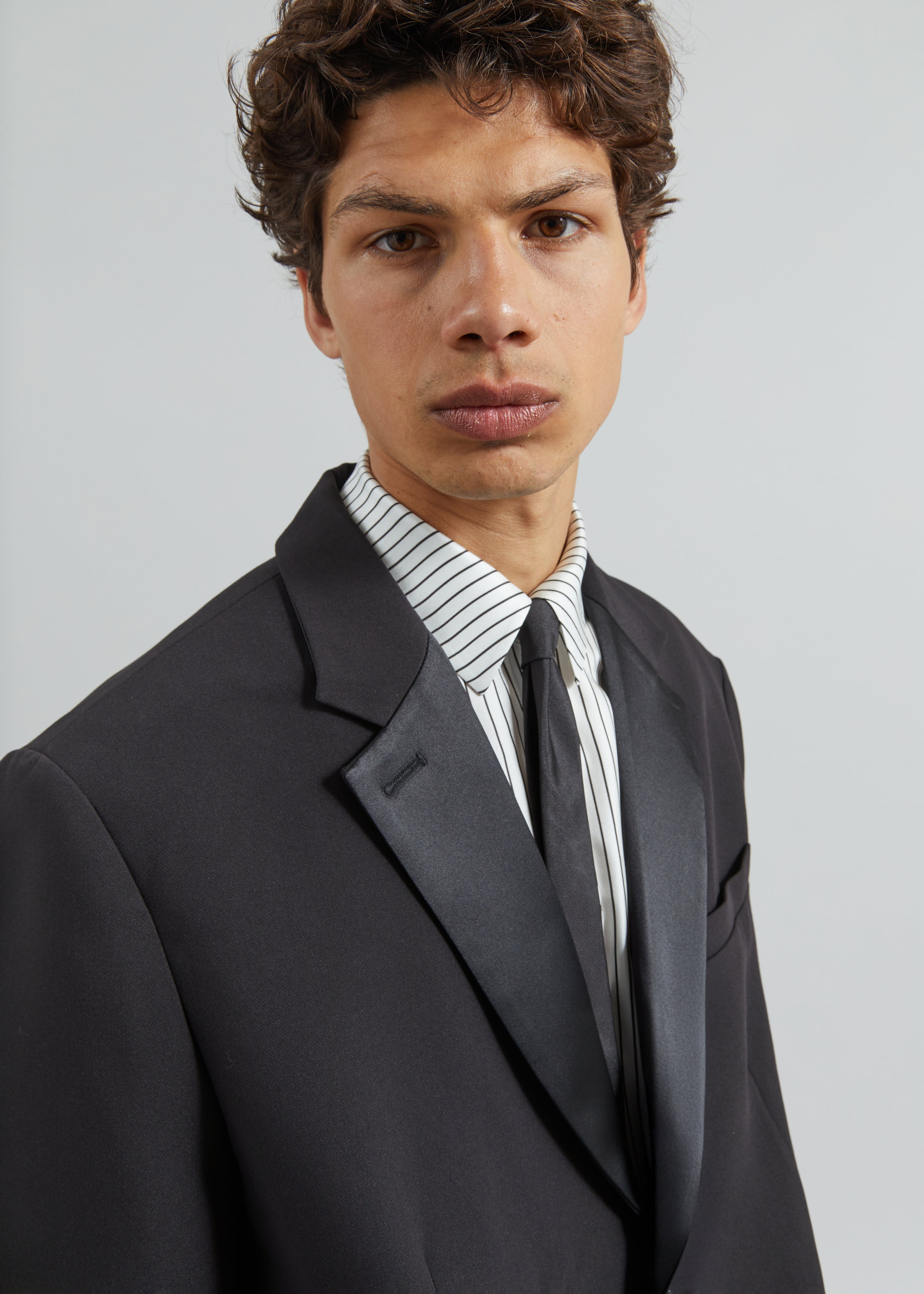 Beo Tuxedo Jacket - Black - 2