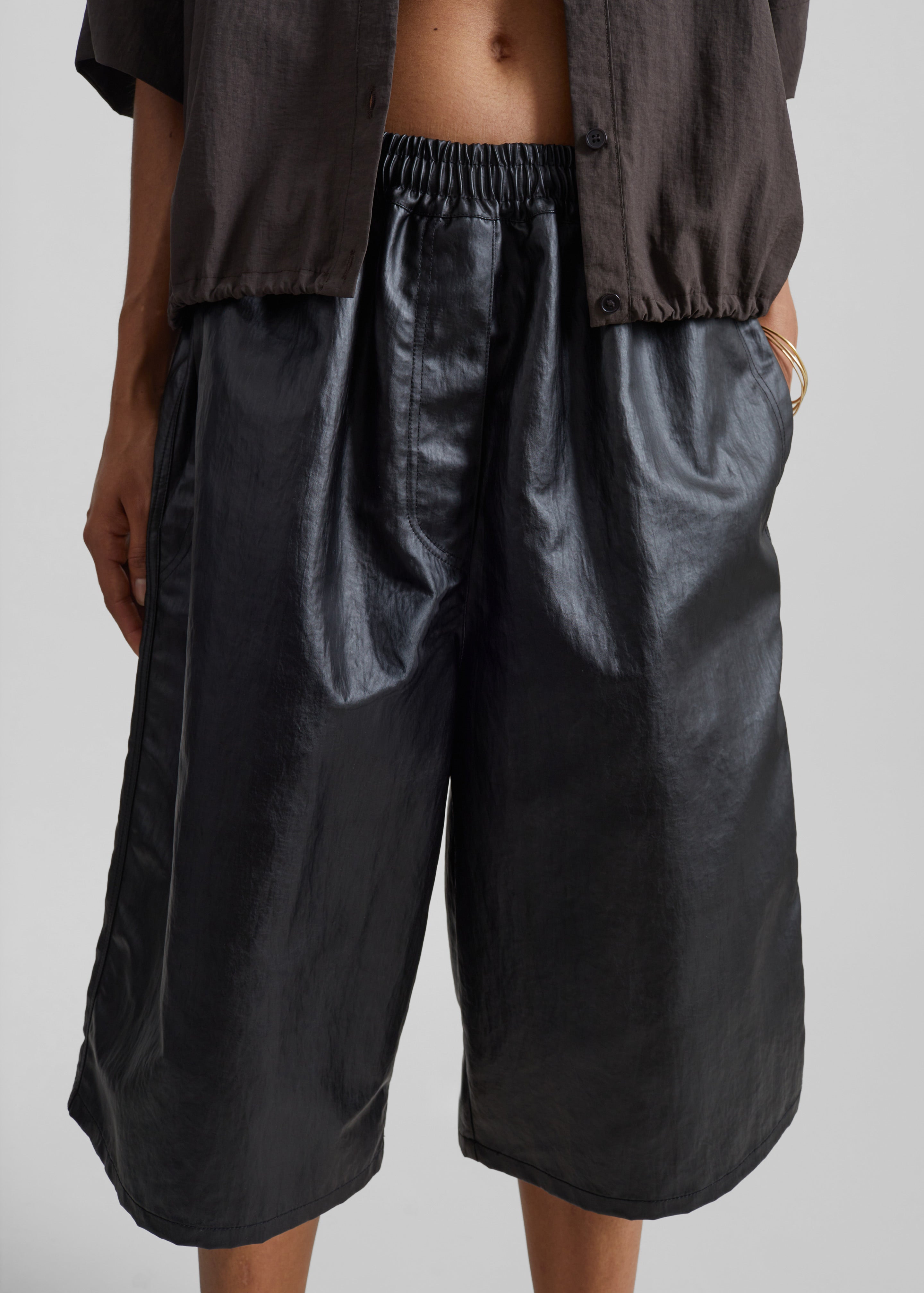 Beslon Leather-Effect Bermuda Shorts - Black - 5