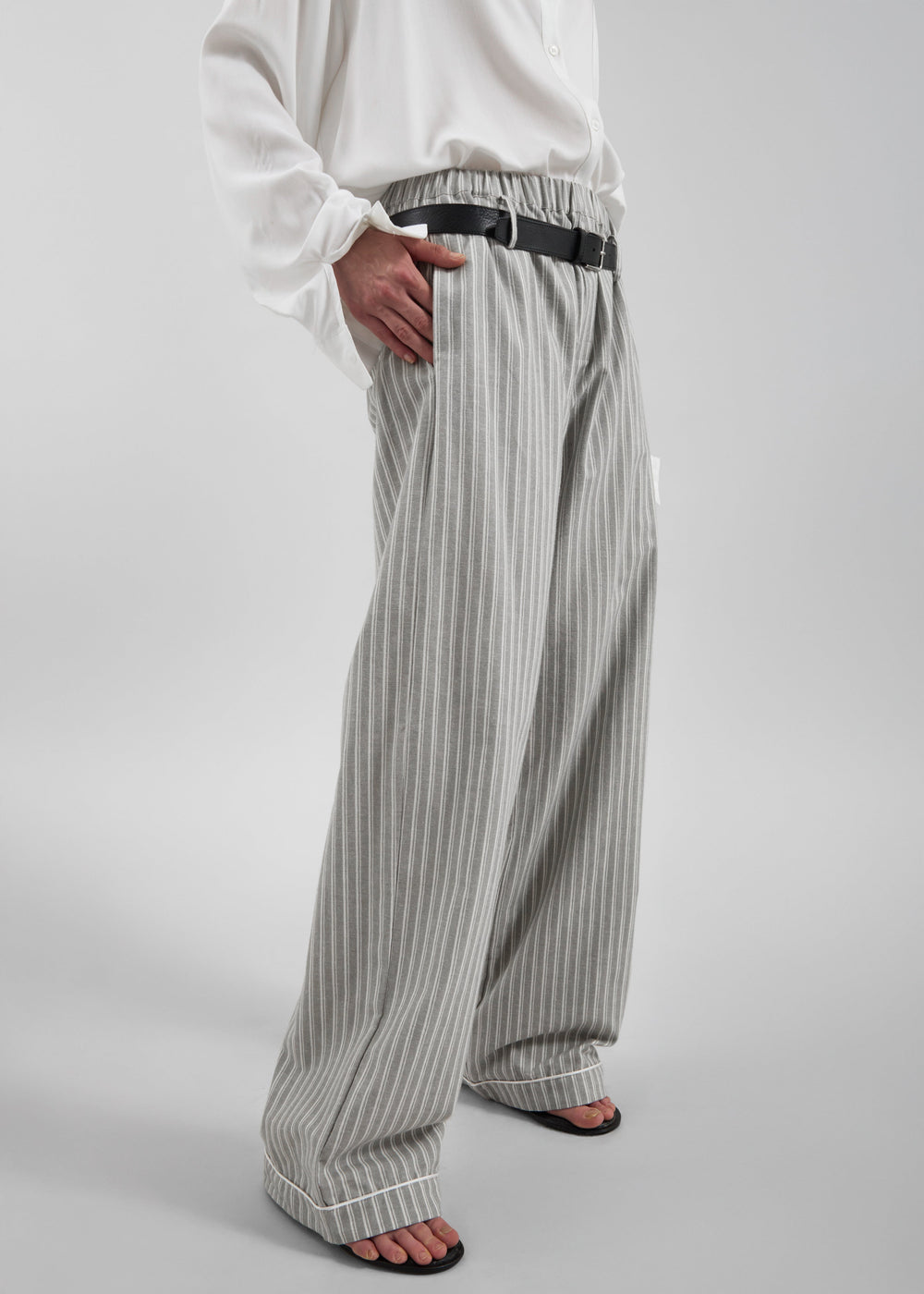 Bettter Essential Pants - Cream