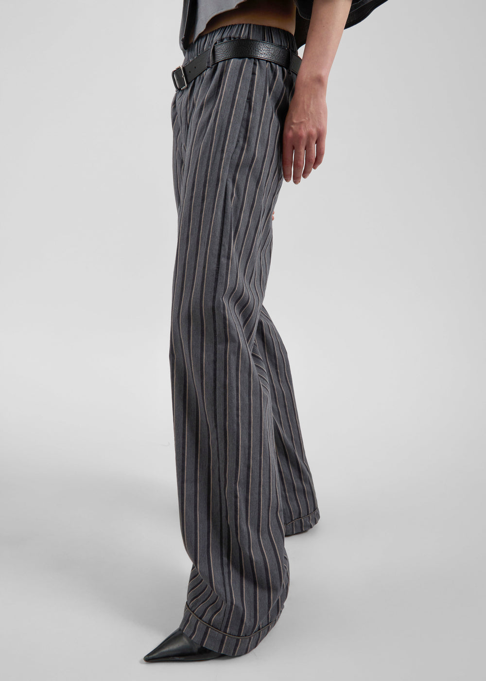 Bettter Essential Pants - Grey