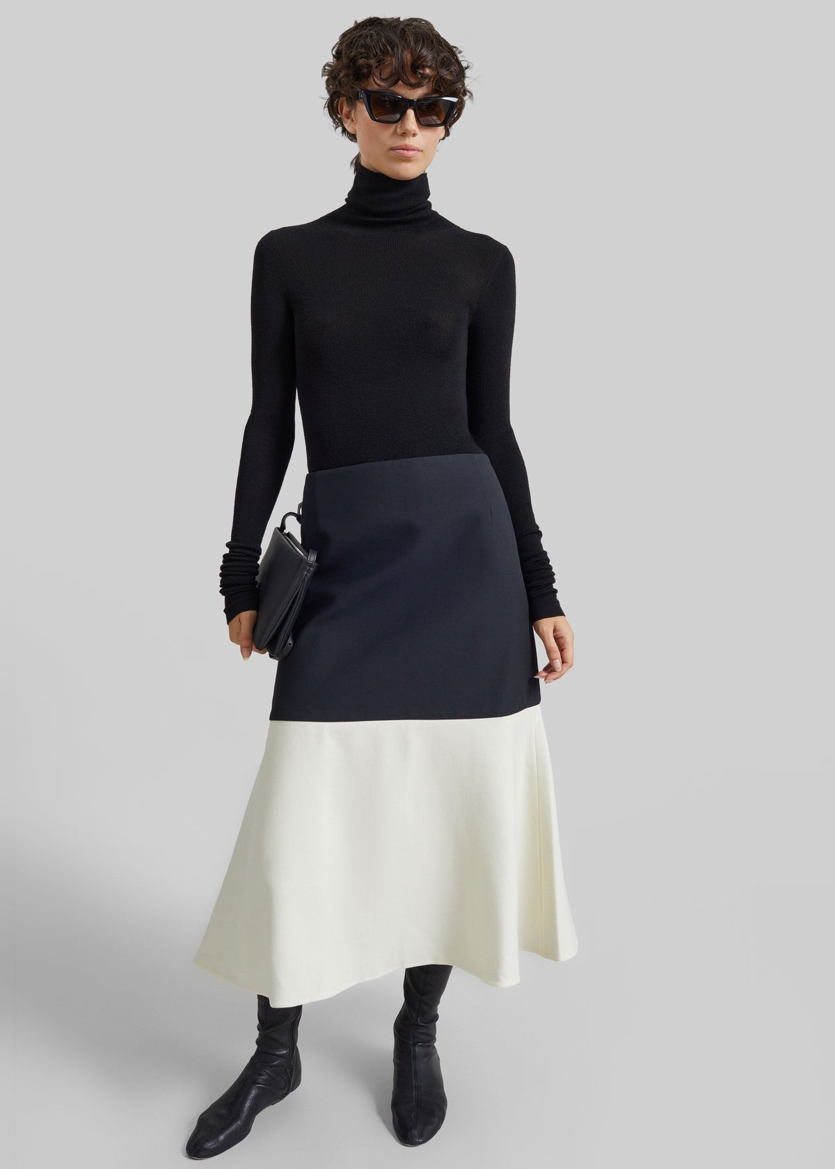 Shop the look image for Bevza jupe à godets - Noir/Vanille