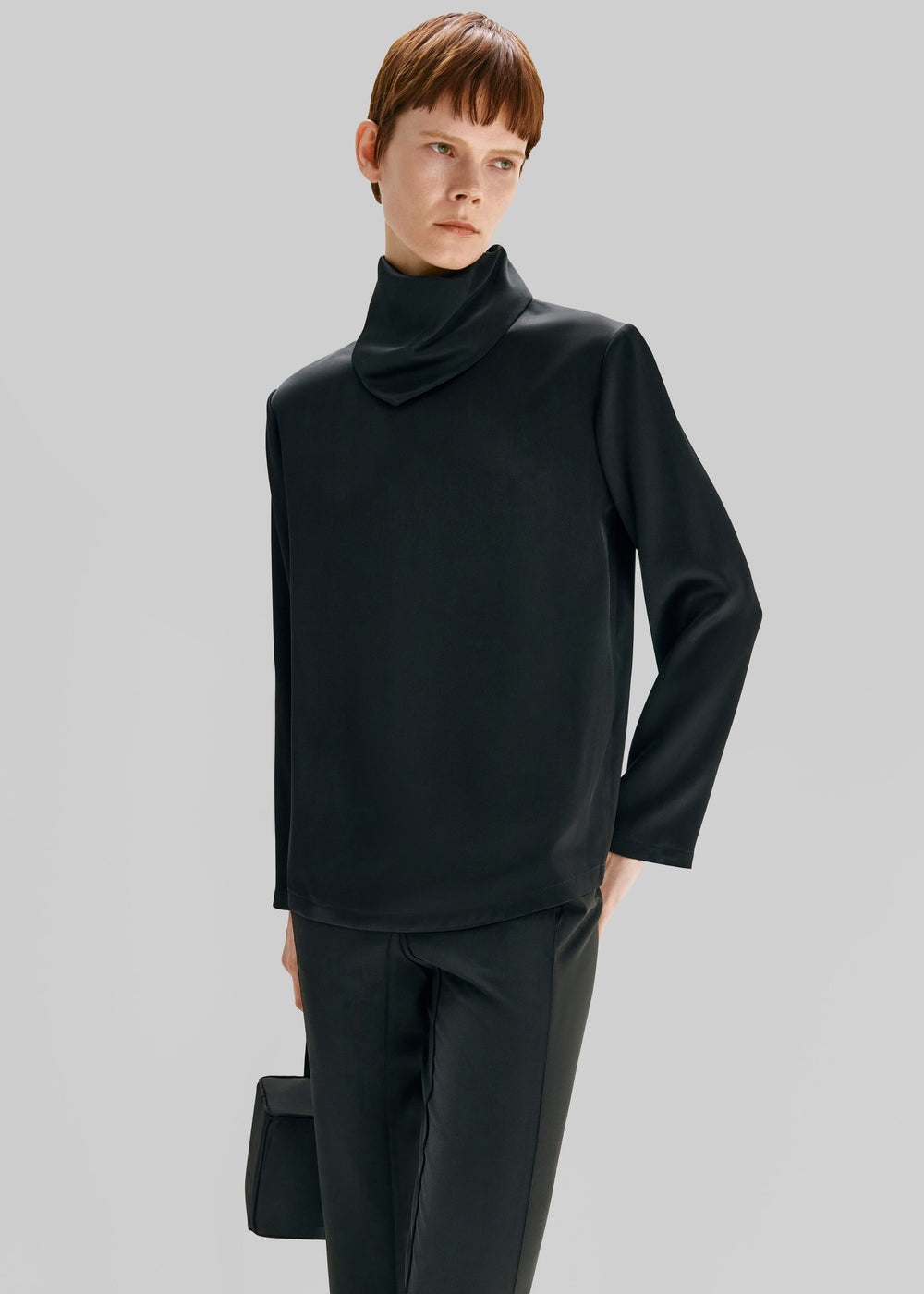 Bevza Hustka Collar Blouse - Black - 1