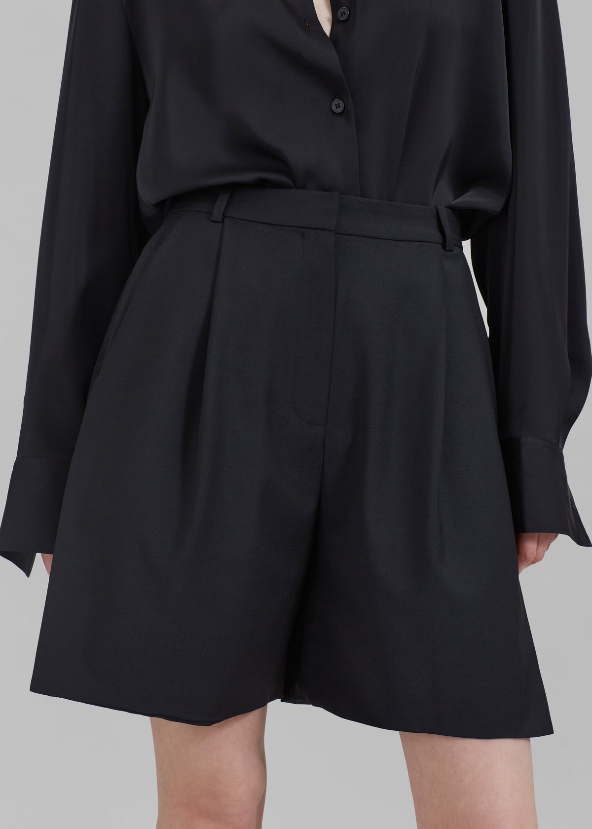 Bevza Shorts With Slits - Black - 7