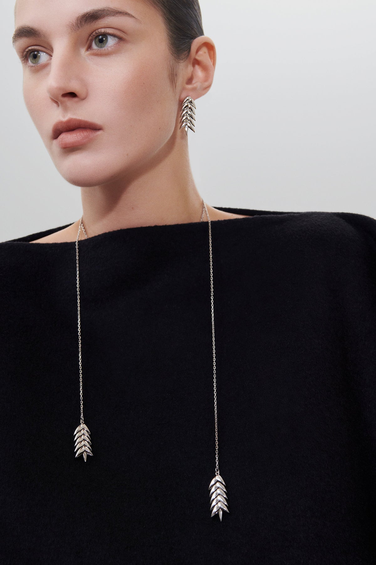 Bevza Spikelet Long Pendant - Silver - 3