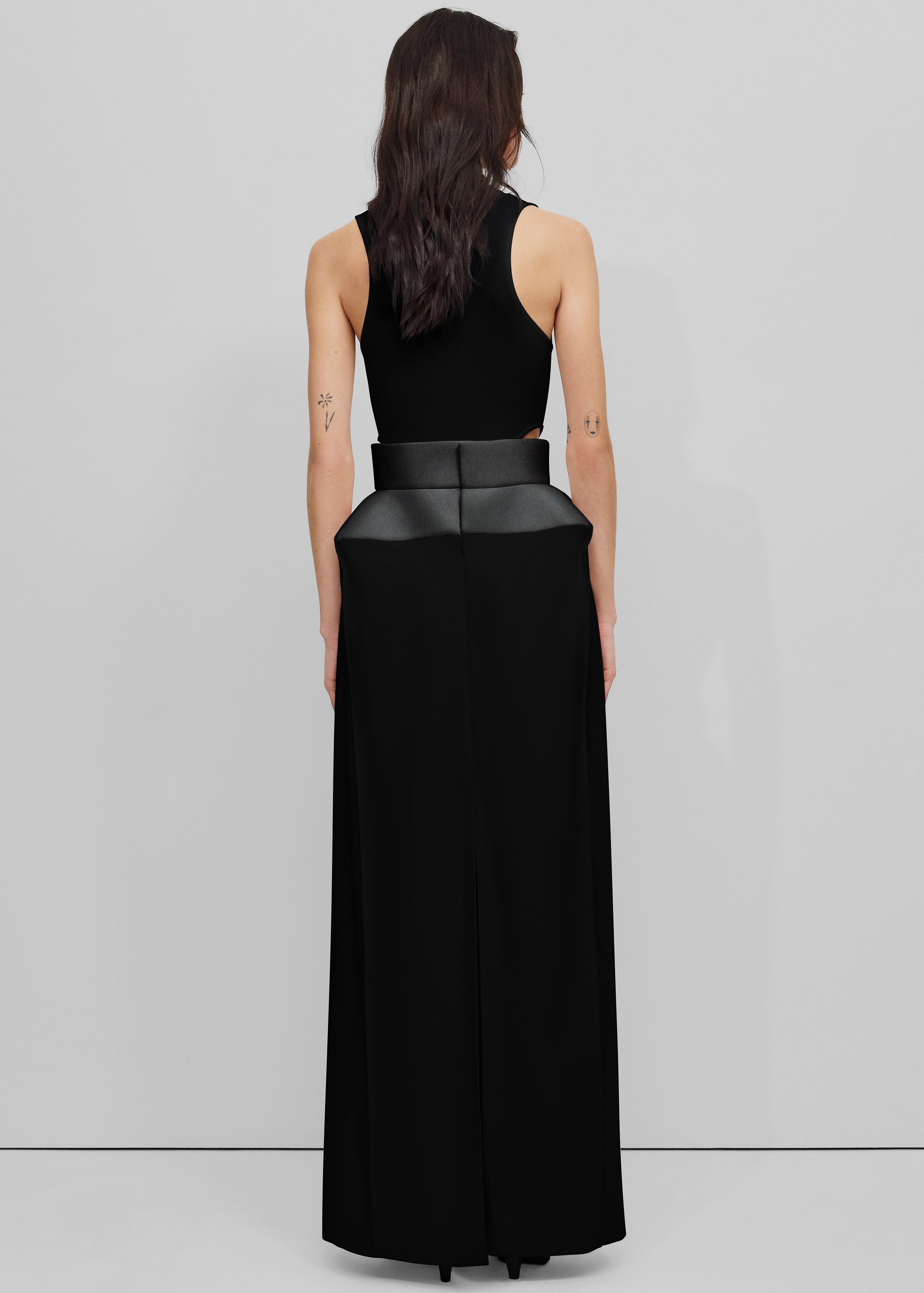 Bevza Structured Skirt - Black - 4