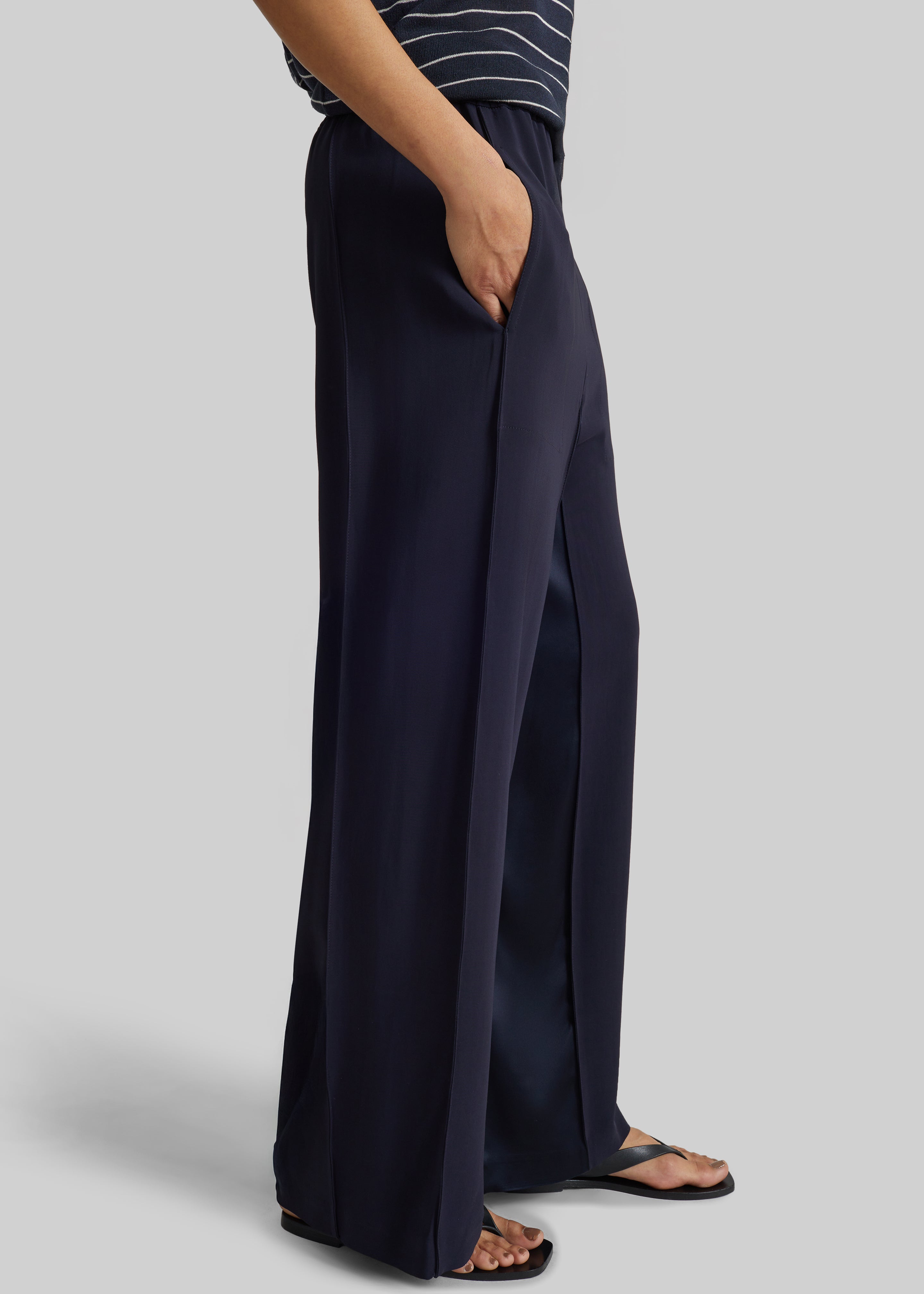 Bevza Wide Leg Culottes - Dark Ink Navy - 2
