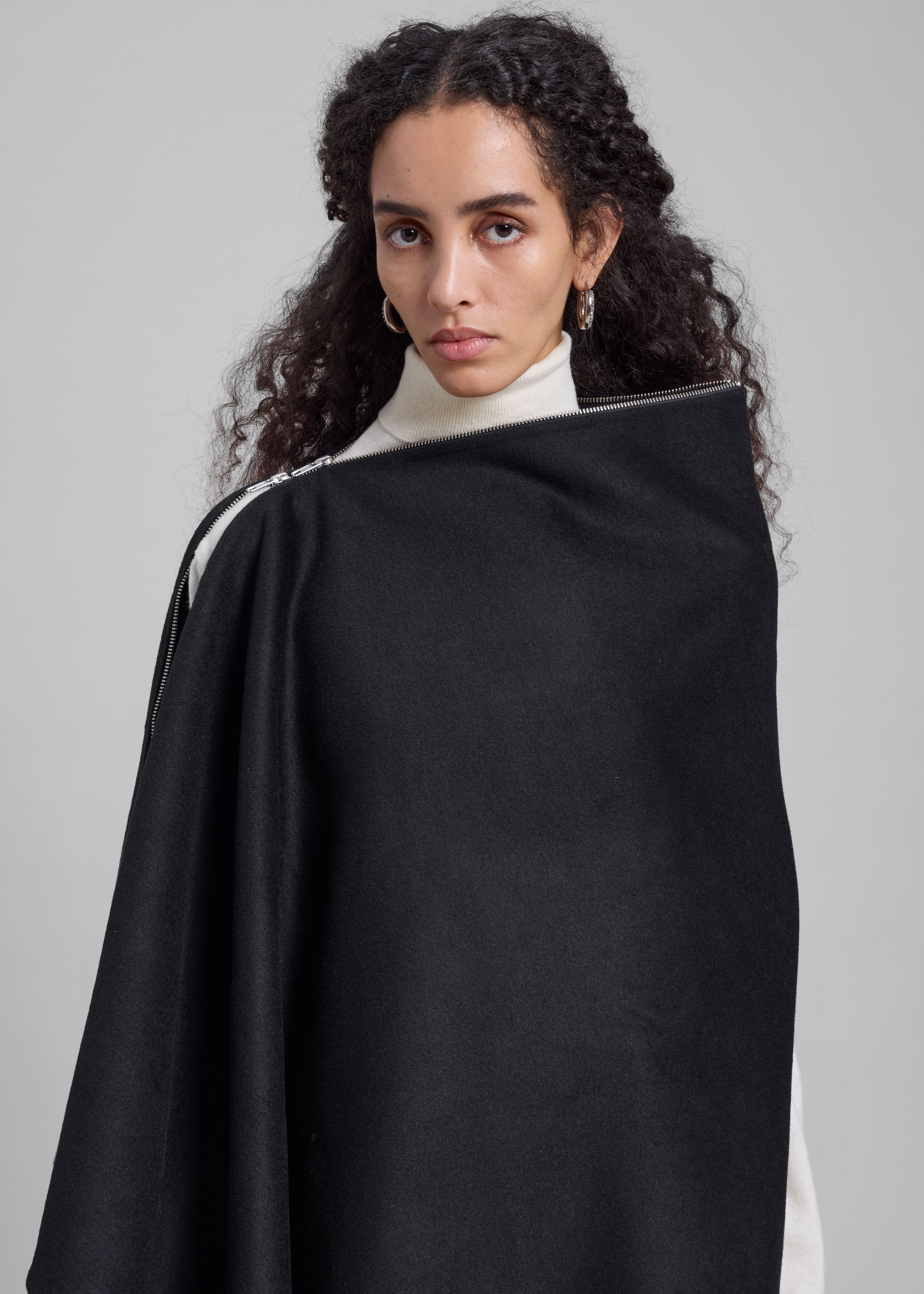 Bevza Zipper Cape - Black - 4