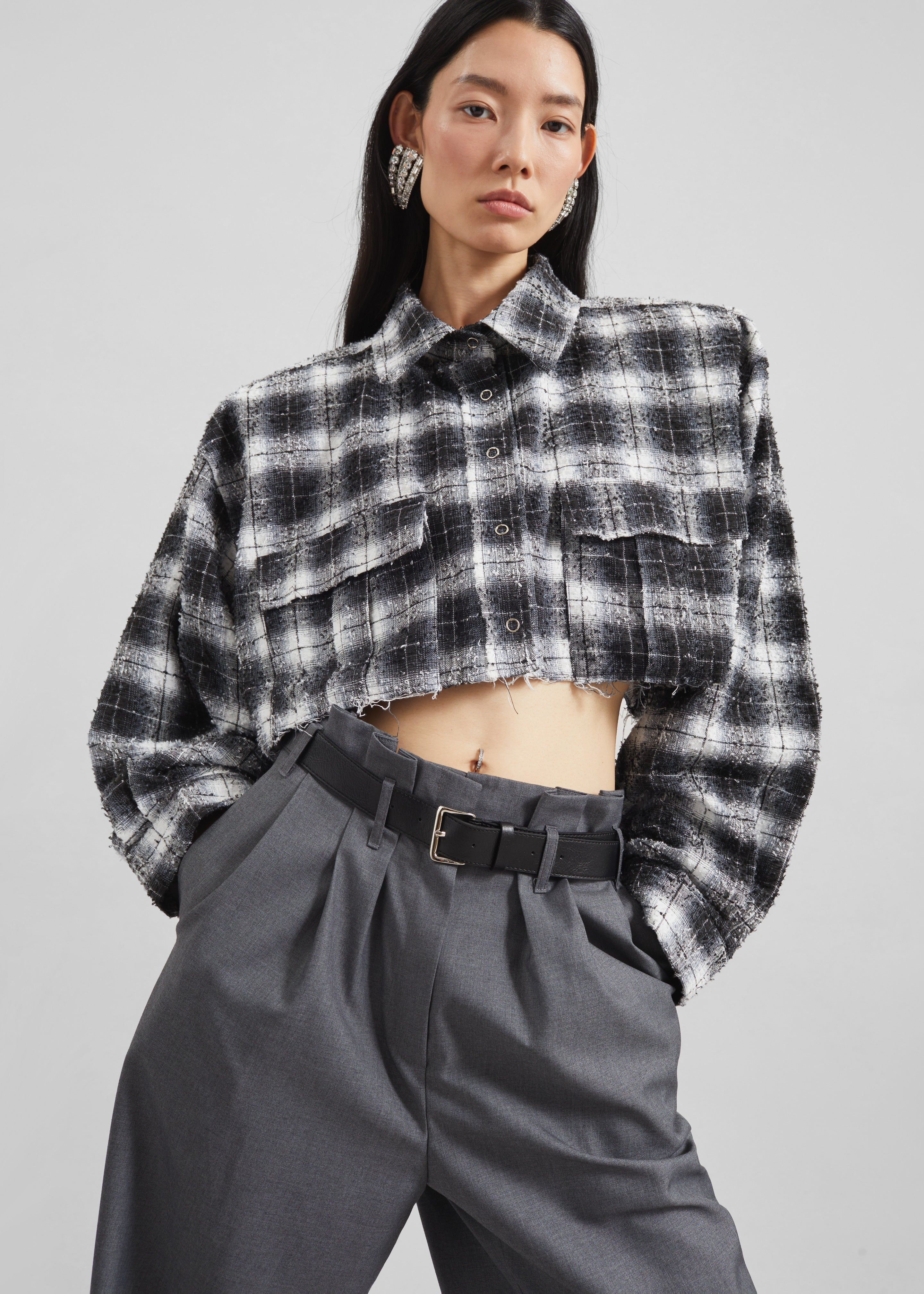 Biasca Distressed Cropped Shirt - Black Plaid - 8