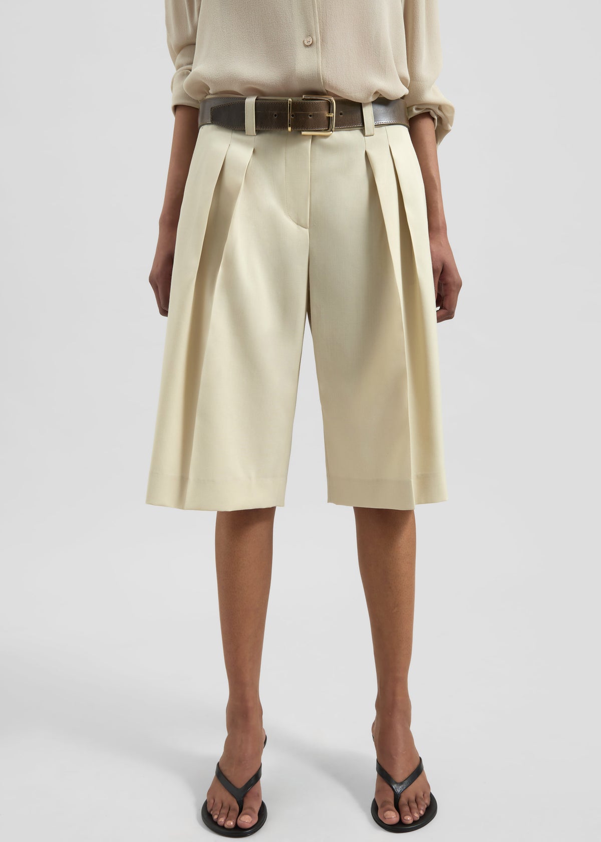 Bilbao Pleated Bermuda Shorts - Cement - 4