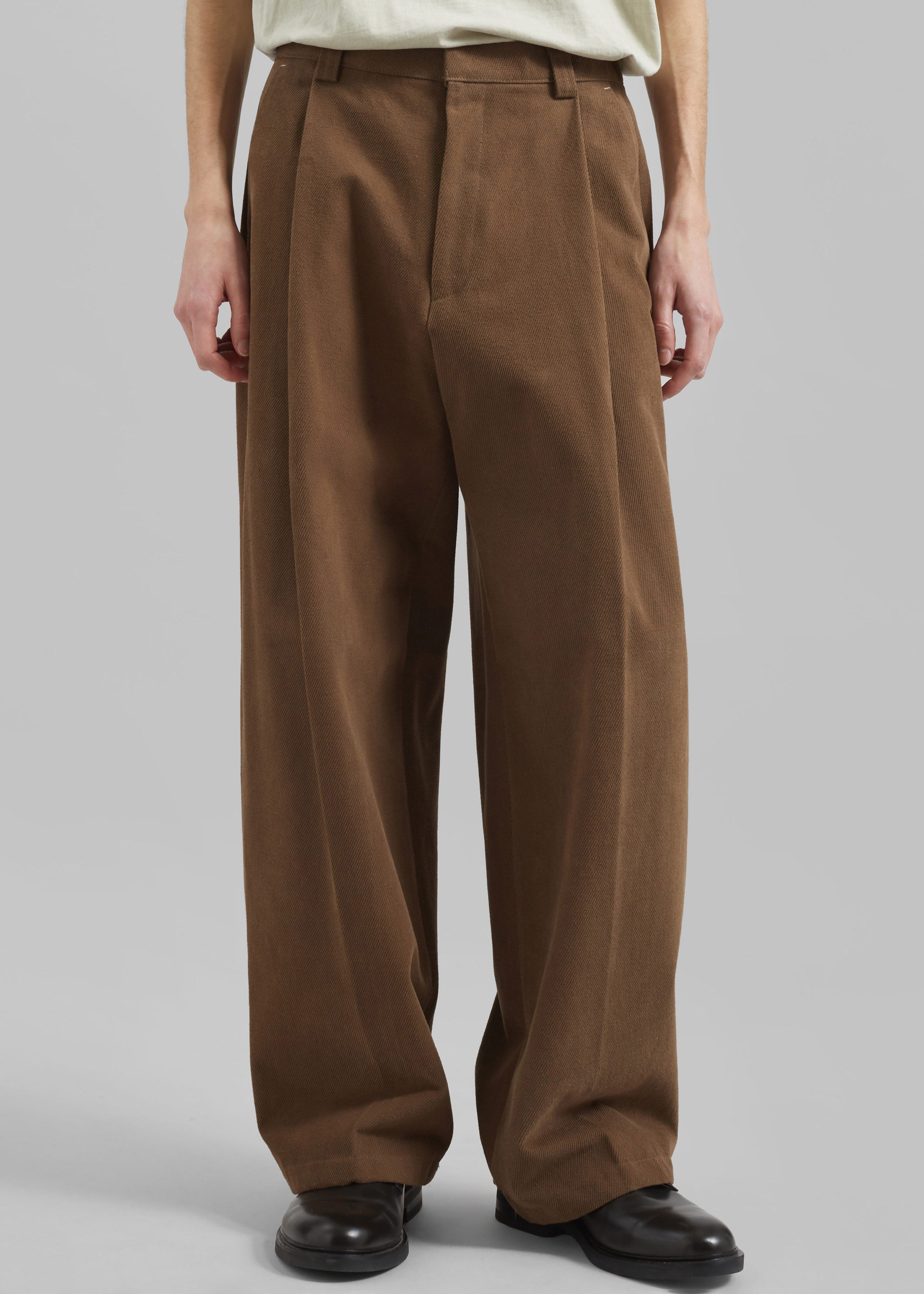 Borken Pleated Twill Pants - Brown - 1