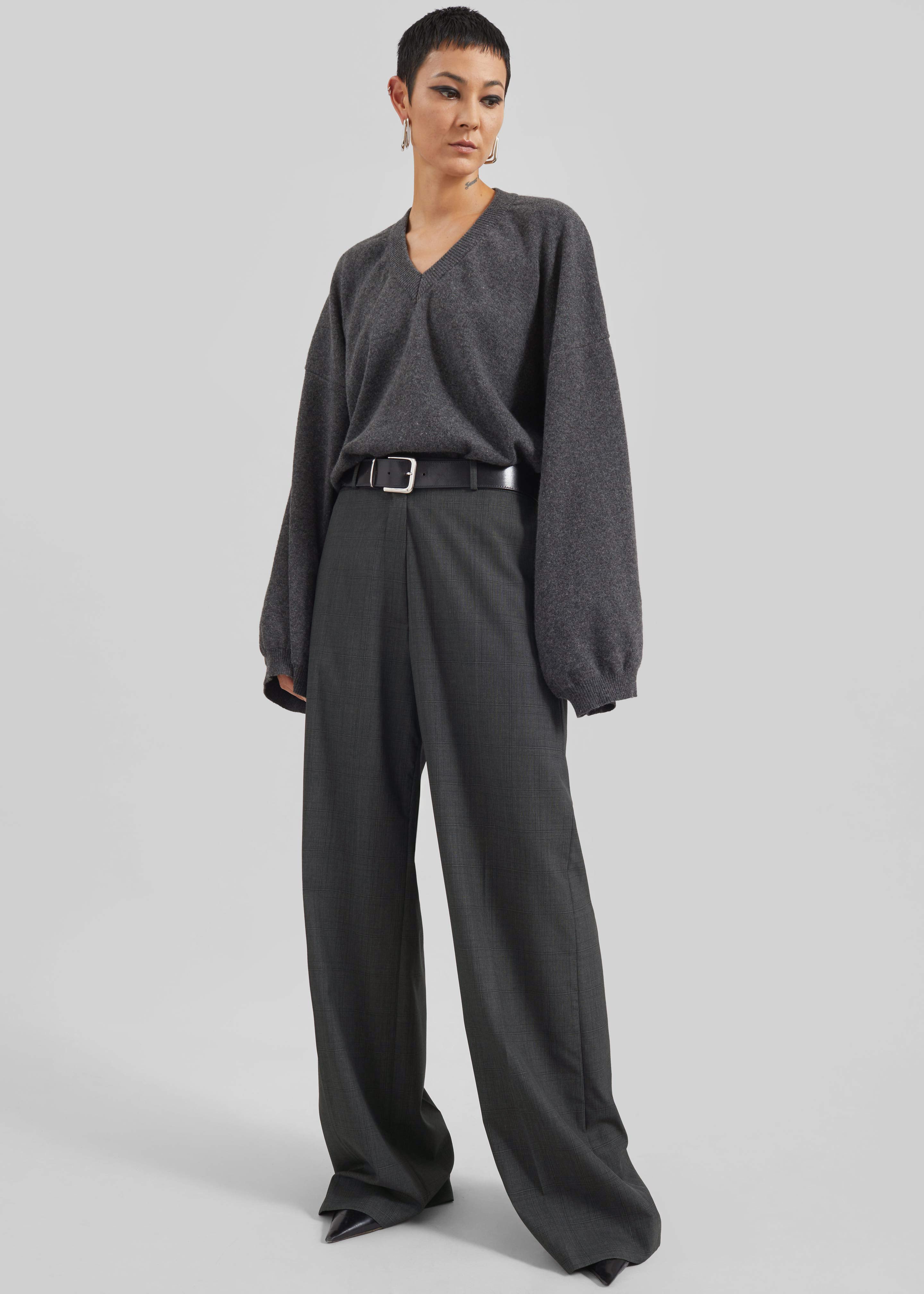 Brickell Plaid Trousers - Dark Grey – The Frankie Shop Europe