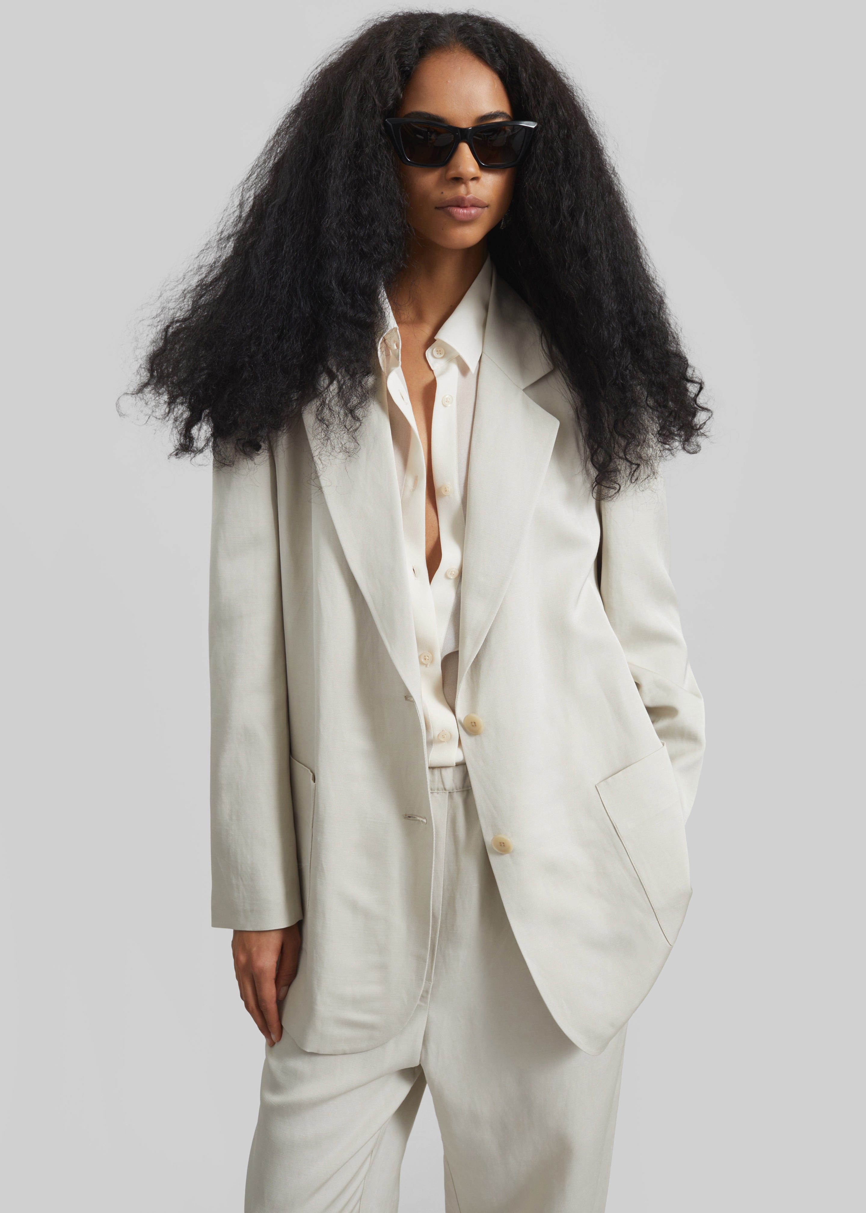 Bruna Linen Soft Blazer - Light Beige - 2