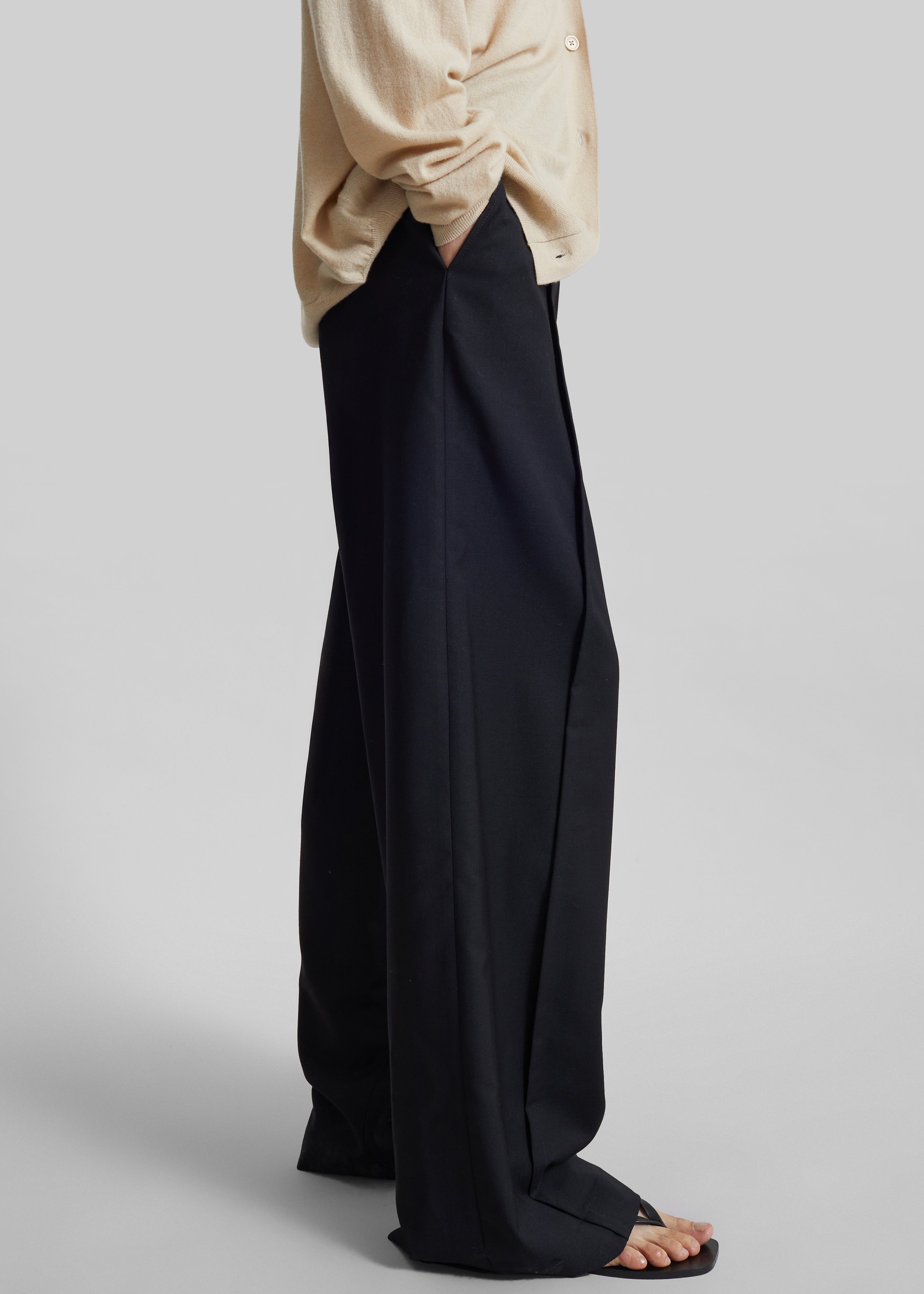 Brya Piped Trousers - Black - 2