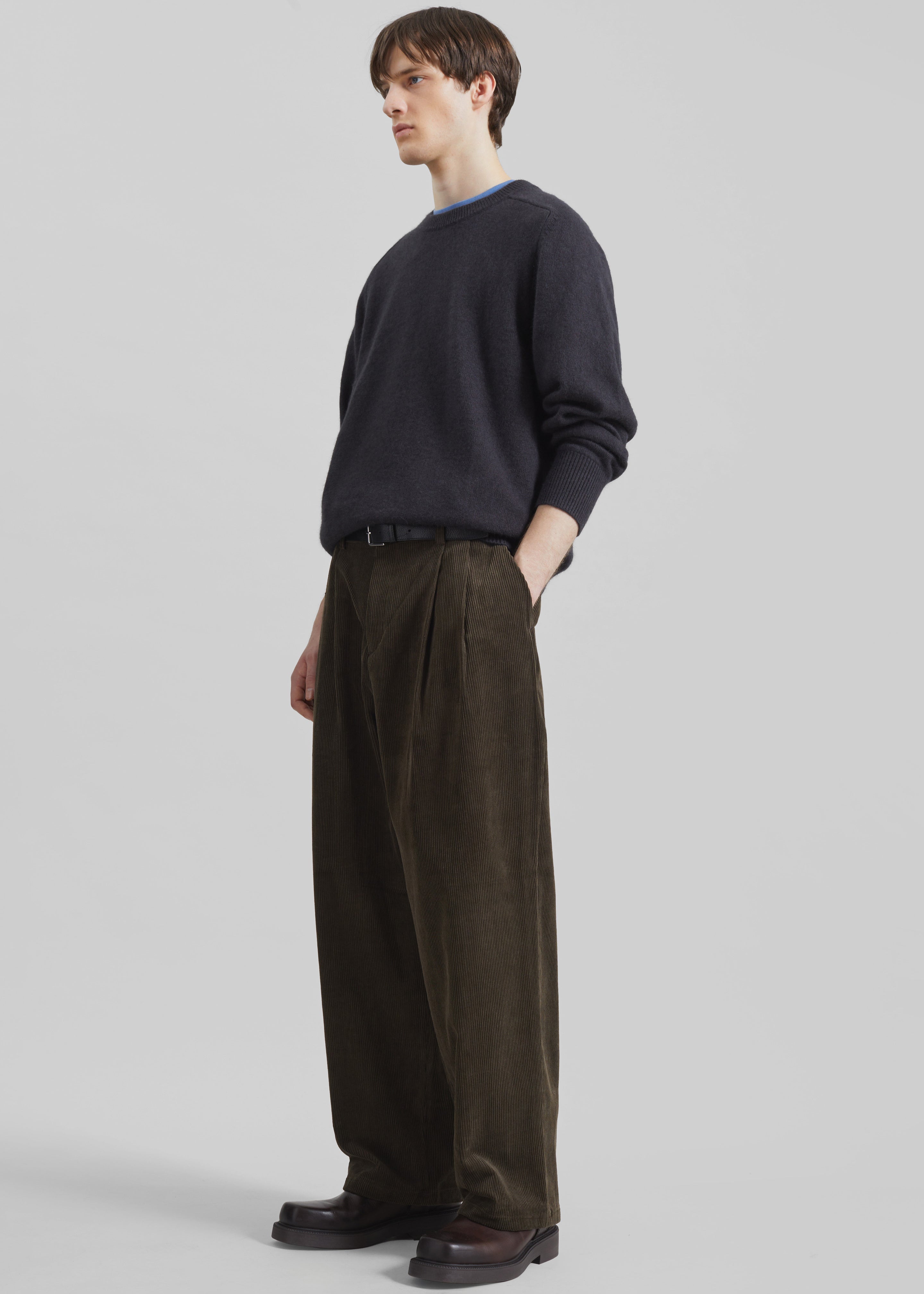 Bryant Corduroy Pants - Brown – The Frankie Shop Europe