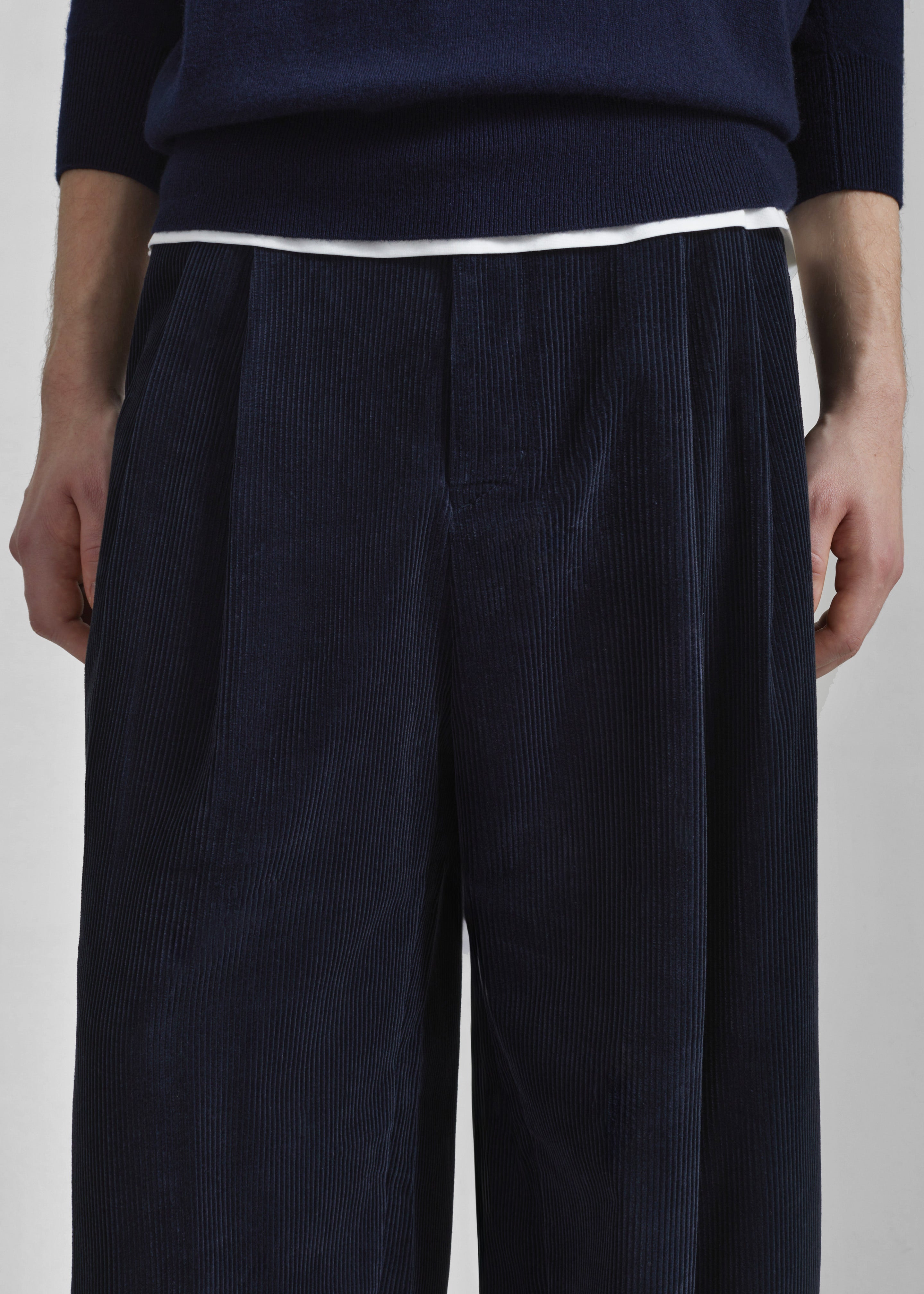 Bryant Corduroy Pants - Dark Navy - 4
