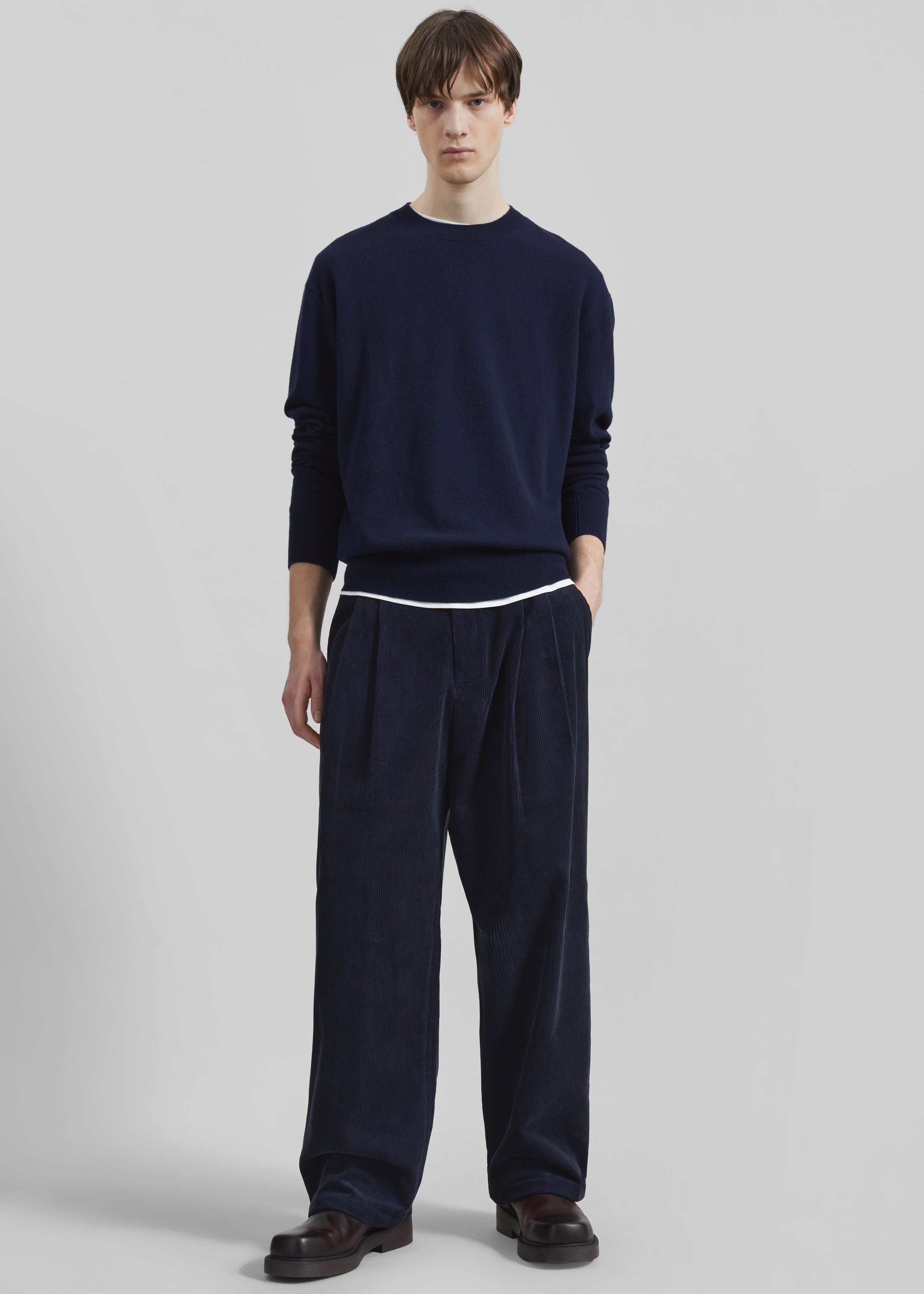 Bryant Corduroy Pants - Dark Navy - 1