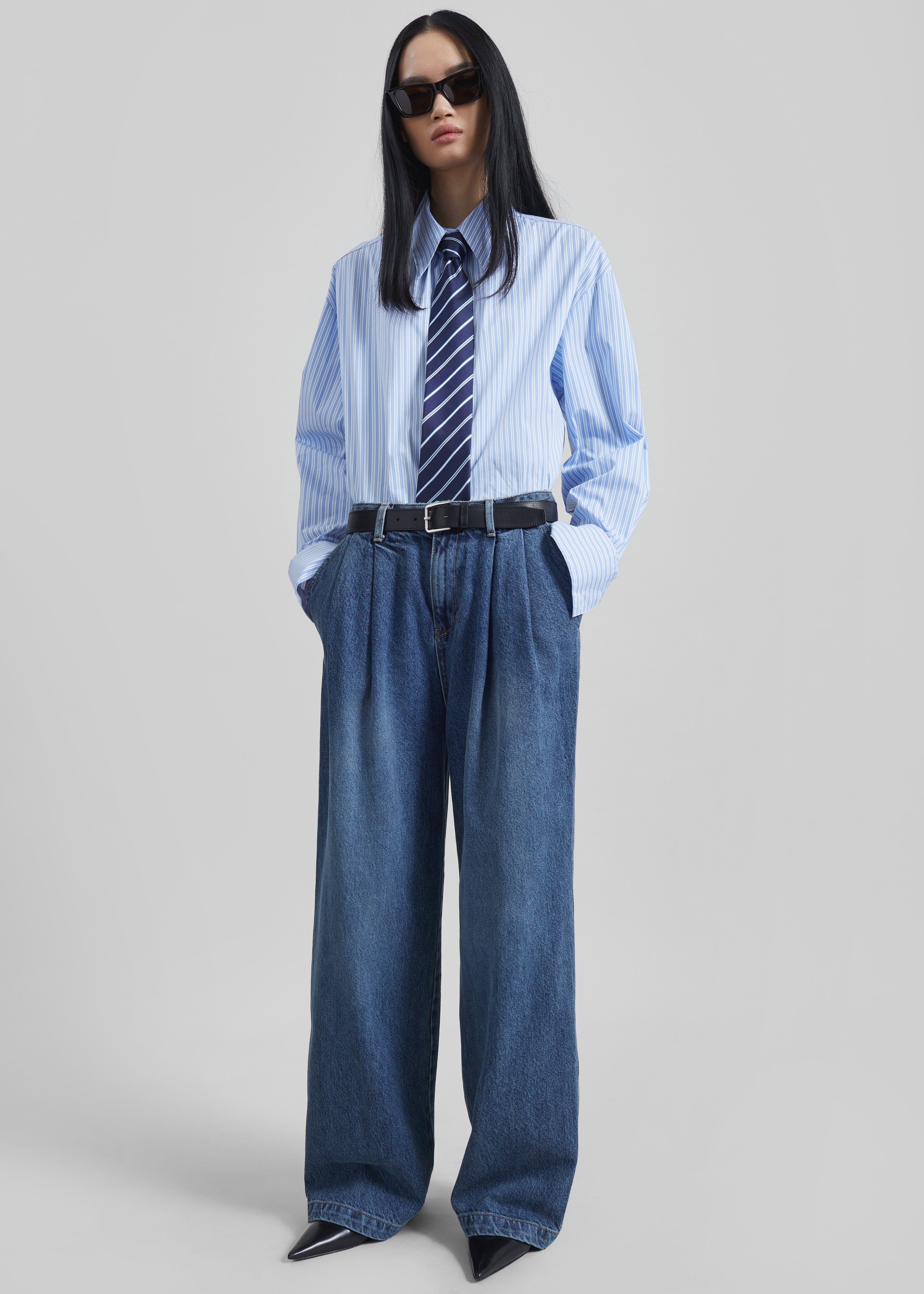 Buxton Pleated Wide Jeans - Medium Wash - 4