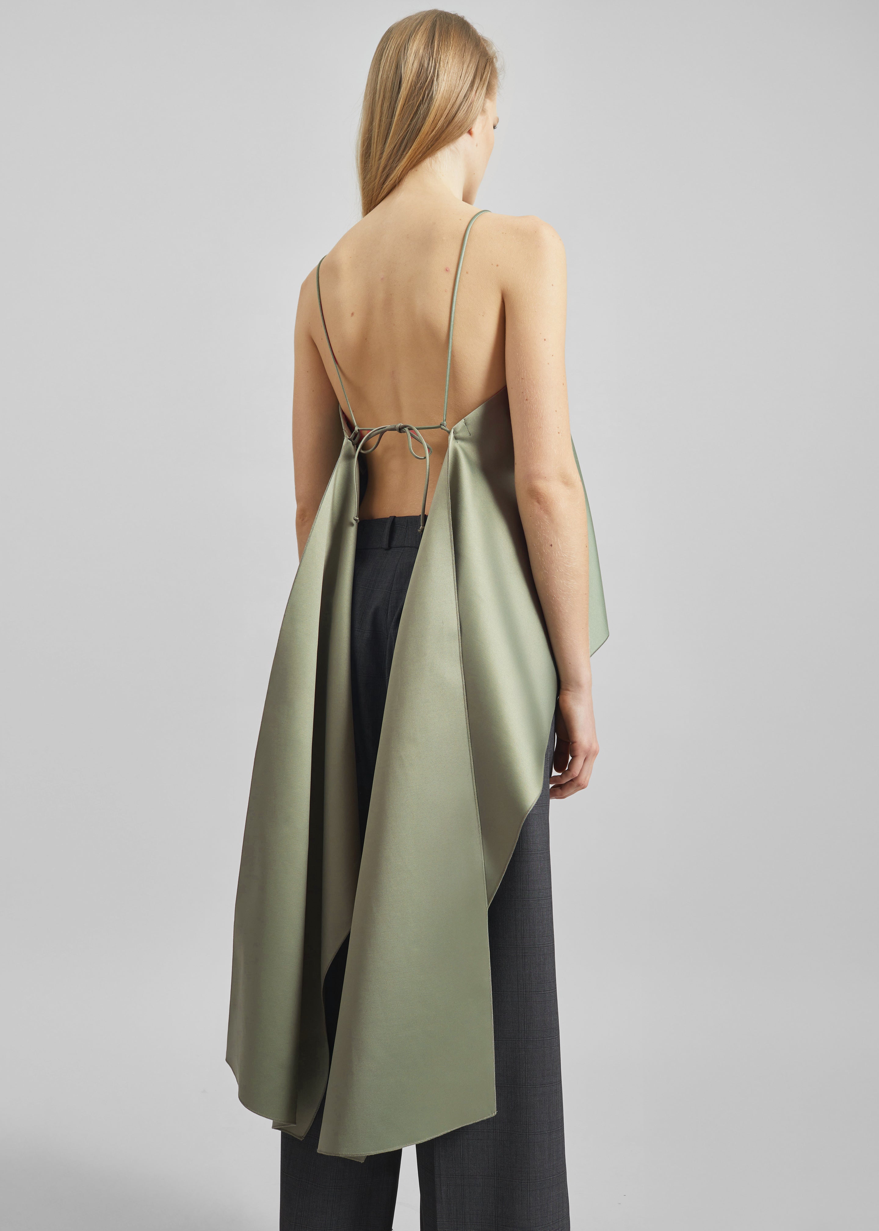 By Malene Birger ベスト By Malene Birger Trinola Top - Deep Lichen Green – The Frankie Shop