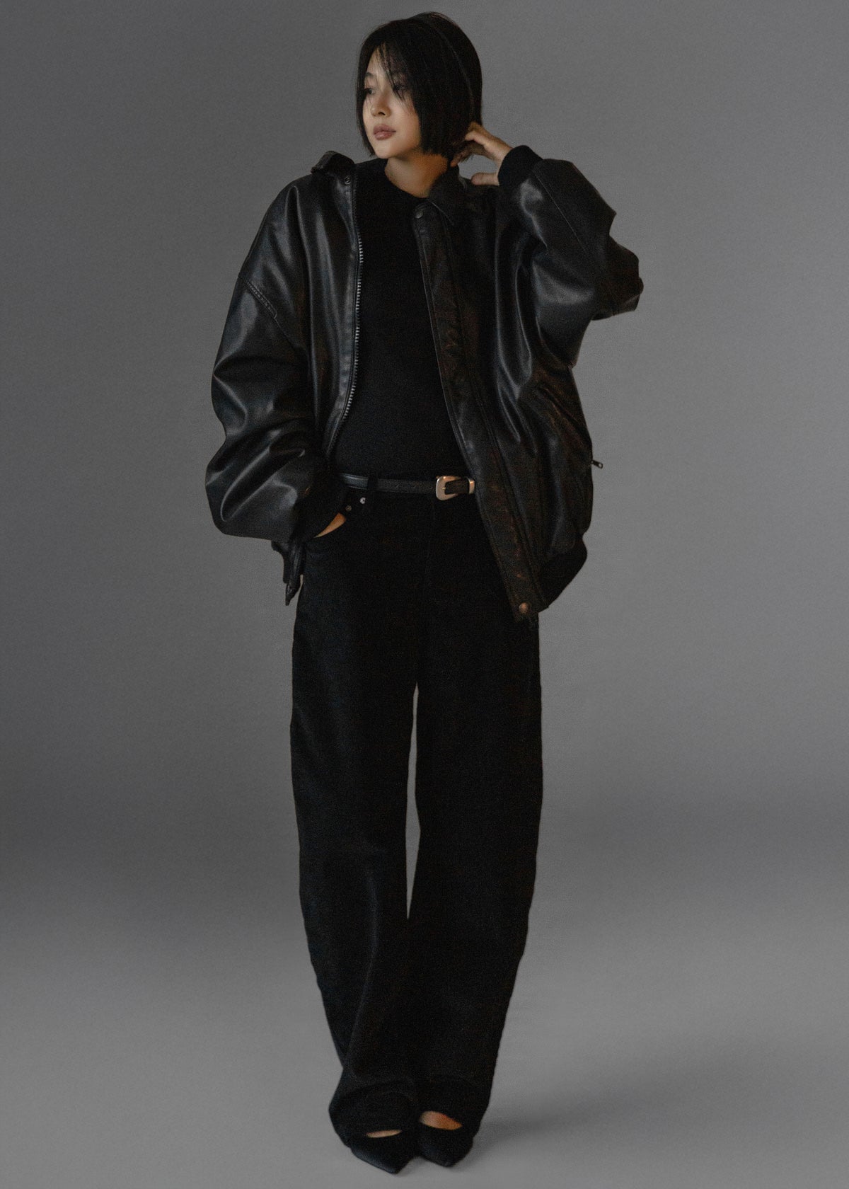 Caistor Corduroy Barrel Leg Pants - Black - 4