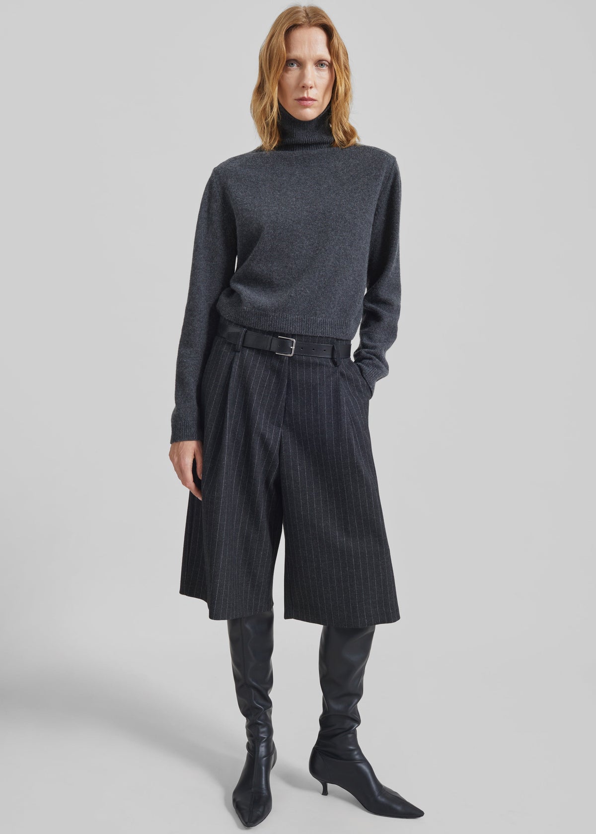 Carlow Bermuda Shorts - Charcoal/White Pinstripe - 2