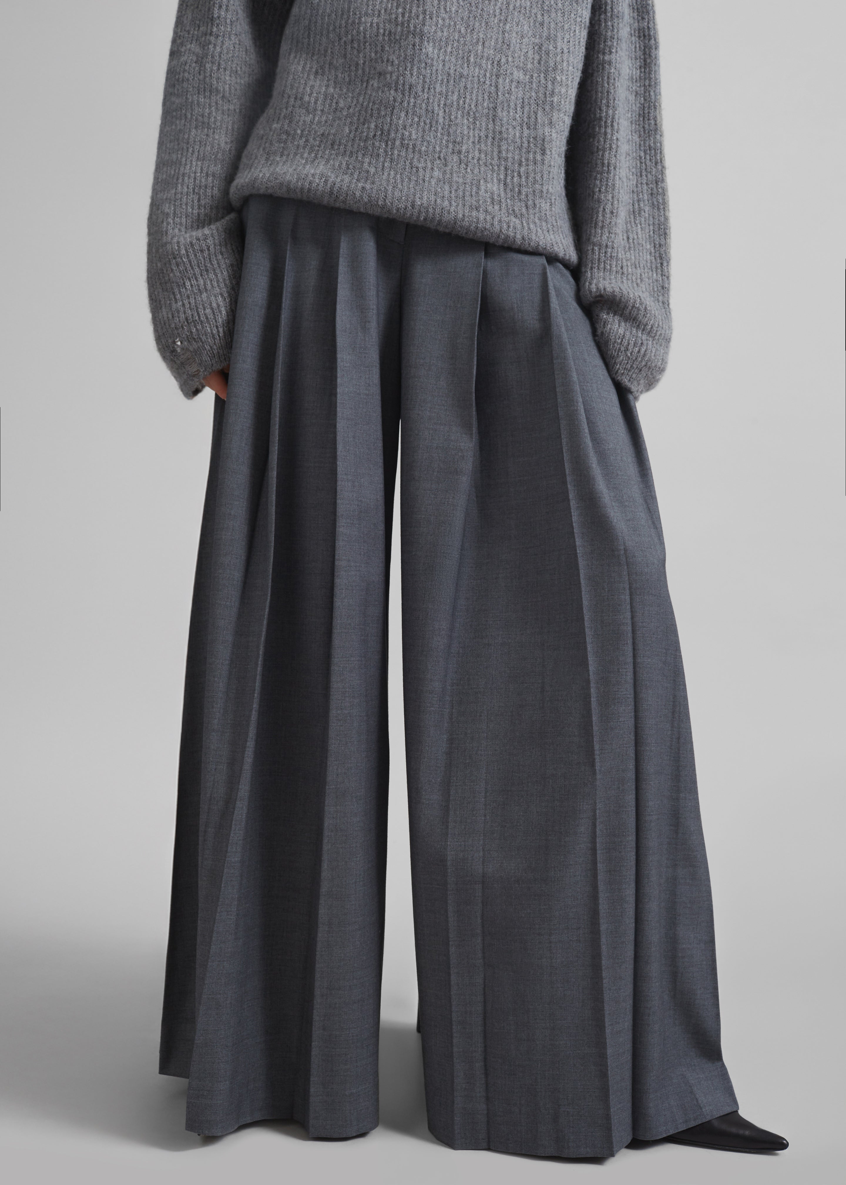 Carrick Pleated Wide Trousers - Dark Grey Melange - 3
