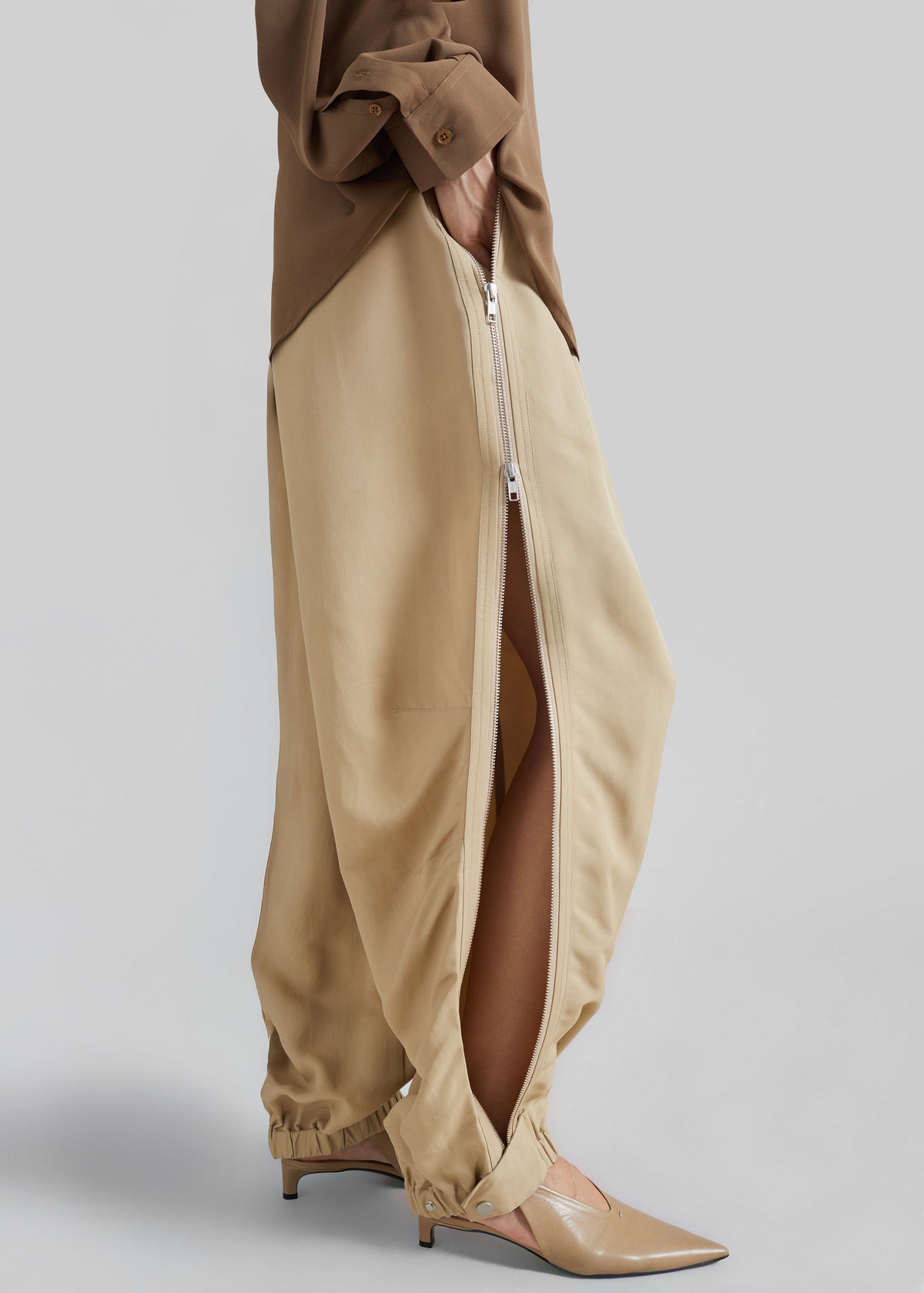 CO Articulated Vented Pants - Khaki