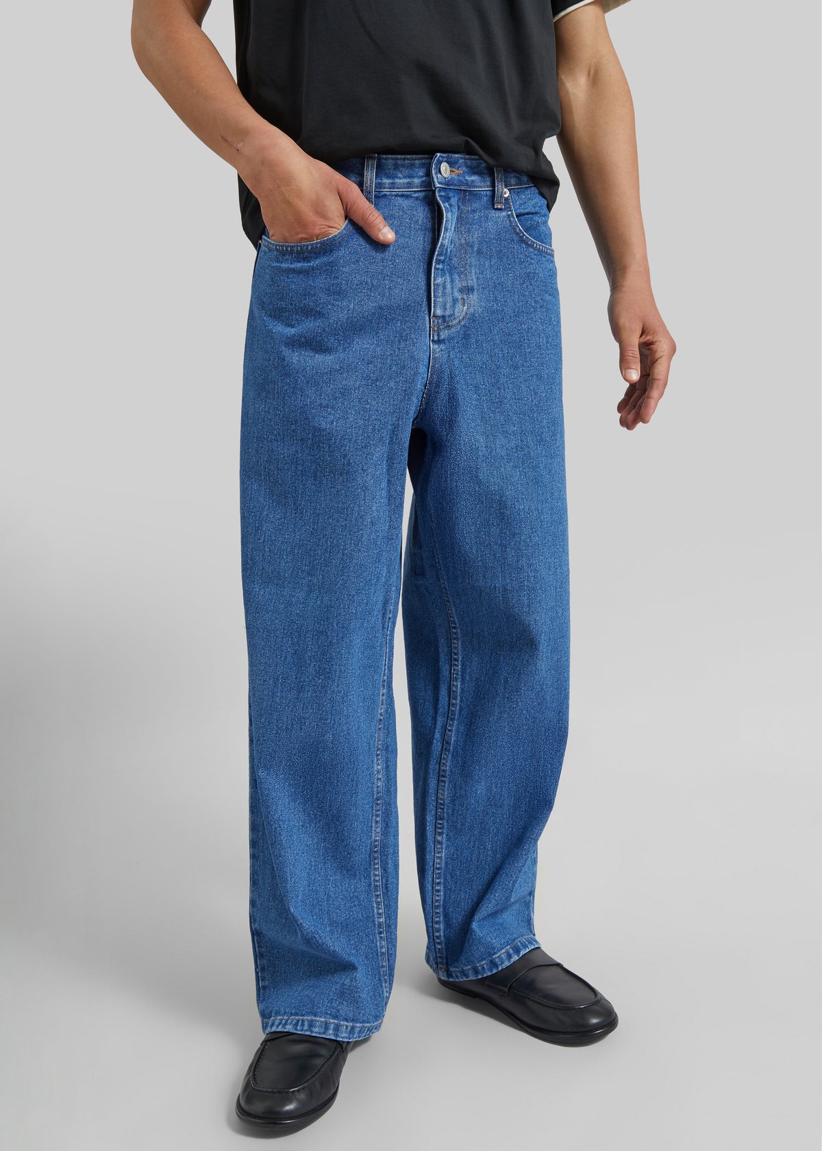 Connor Jeans - Medium Wash - 2