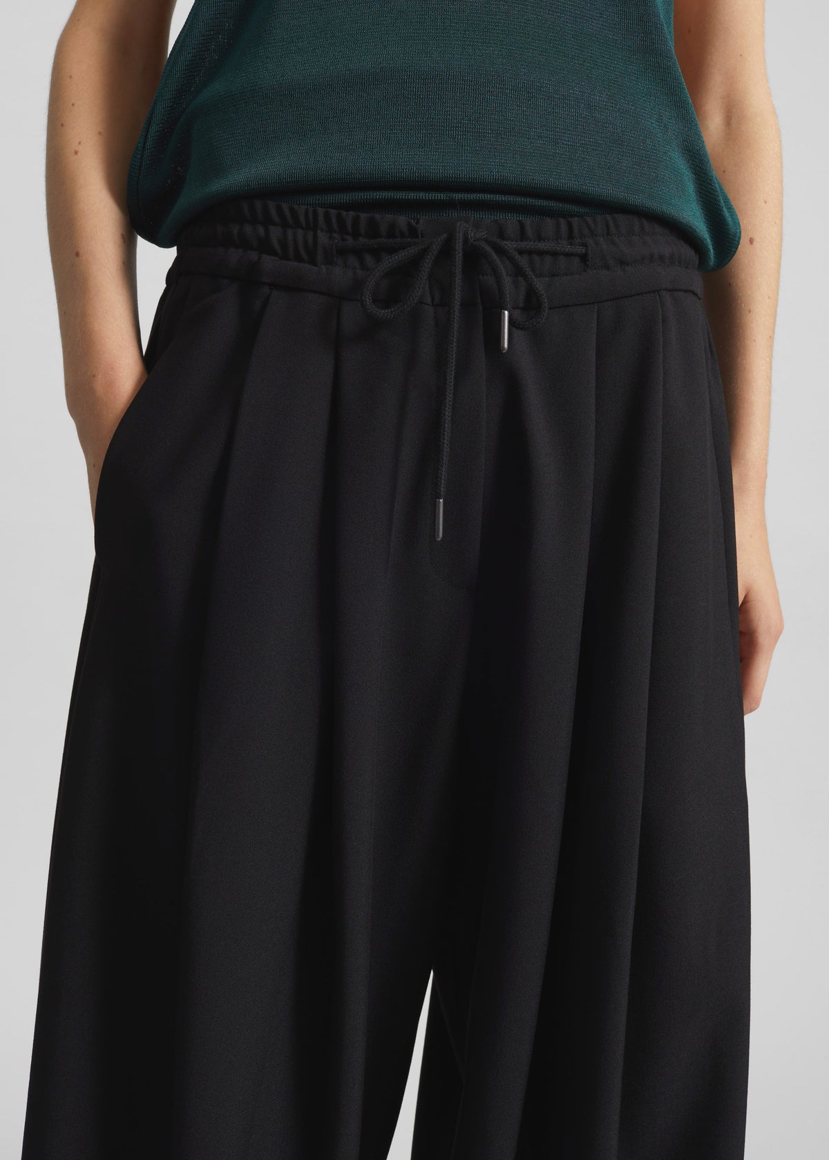 Corlen Pleated Wide Pants - Black - 2
