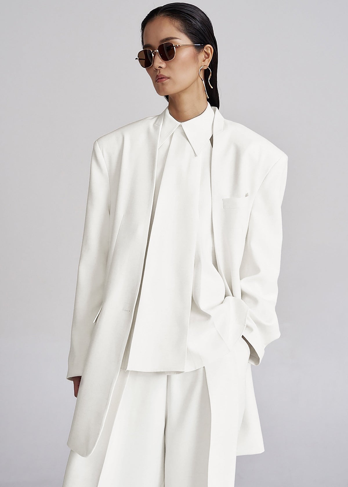 Corsham Collarless Oversized Blazer - White - 6