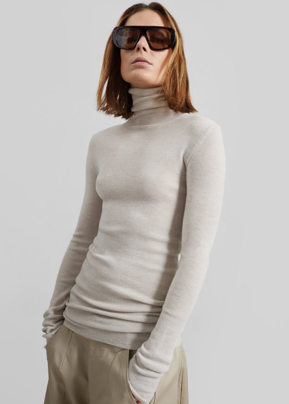 Covert Rib Slim Turtleneck - Beige - 6