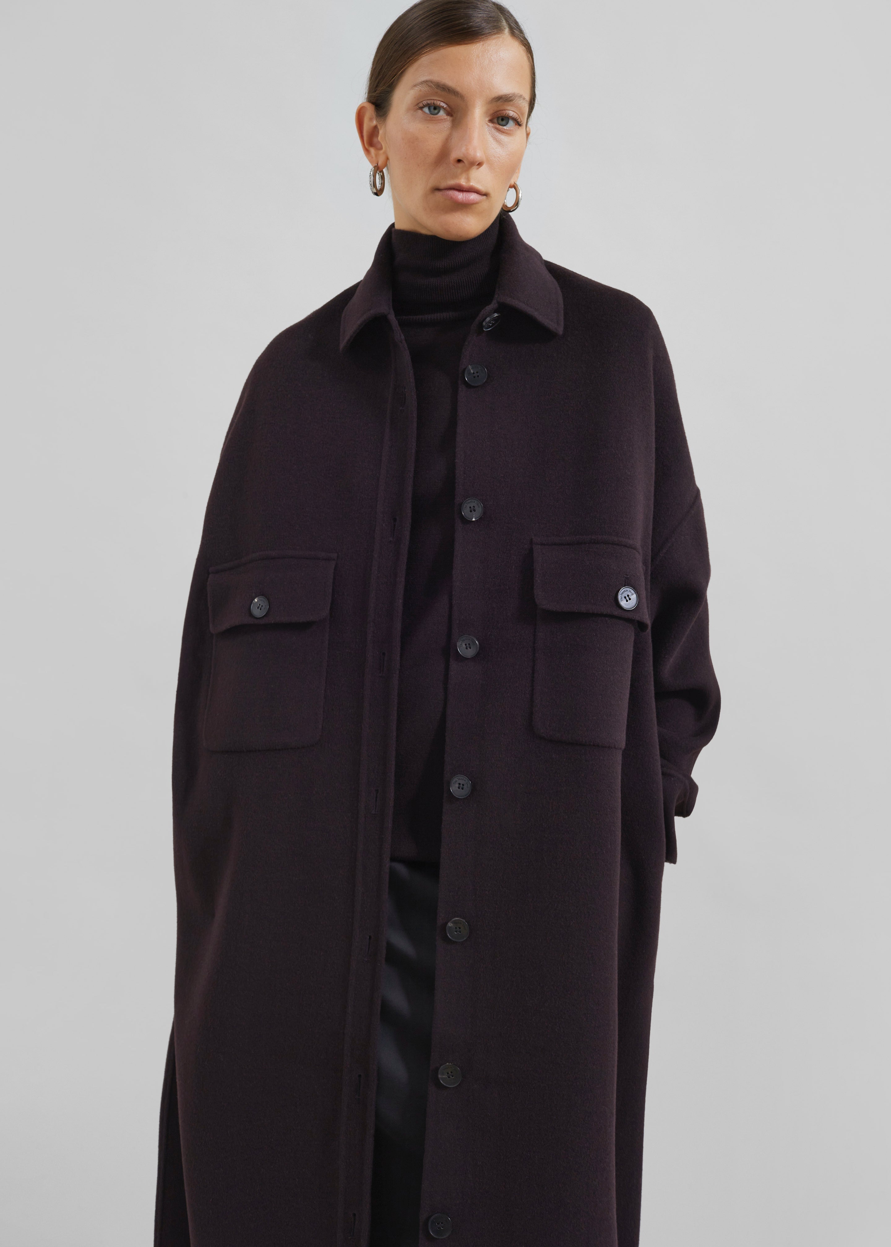 Dallas Wool Overcoat - Dark Plum - 6