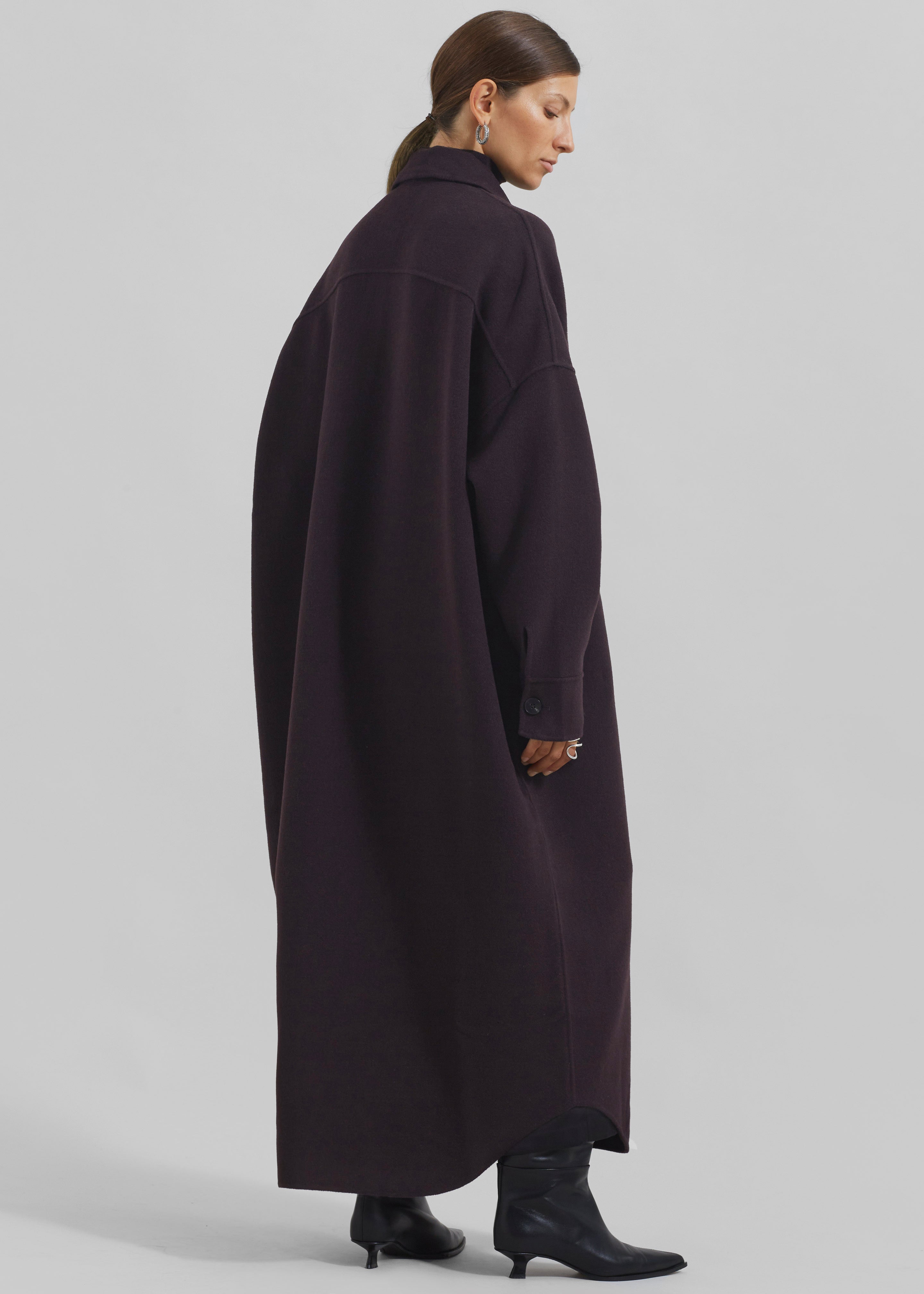 Dallas Wool Overcoat - Dark Plum - 10