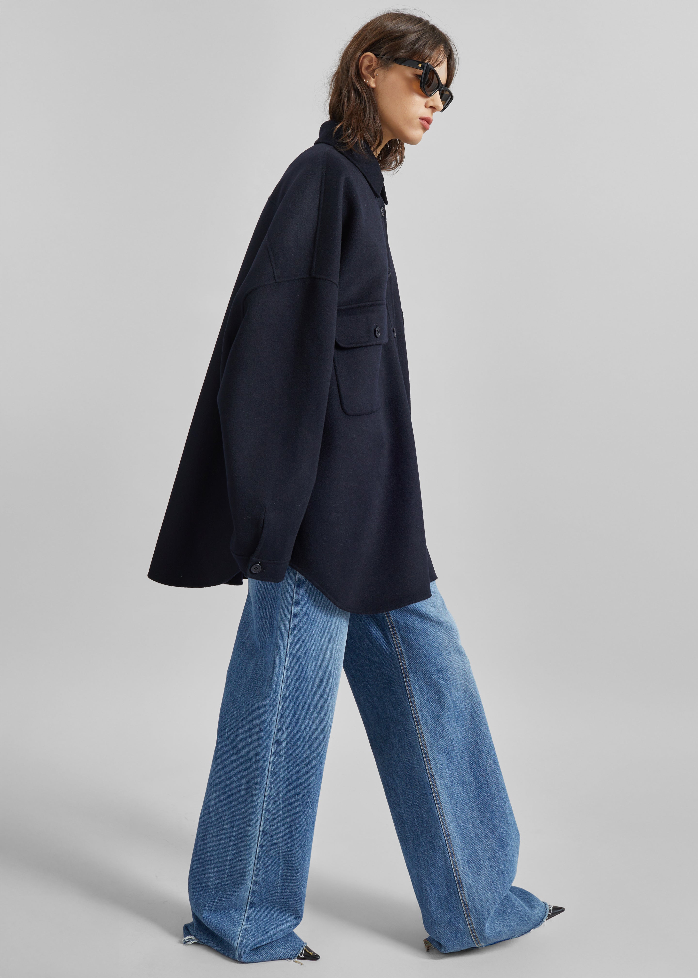 Dallas Wool Overshirt - Navy – The Frankie Shop Europe