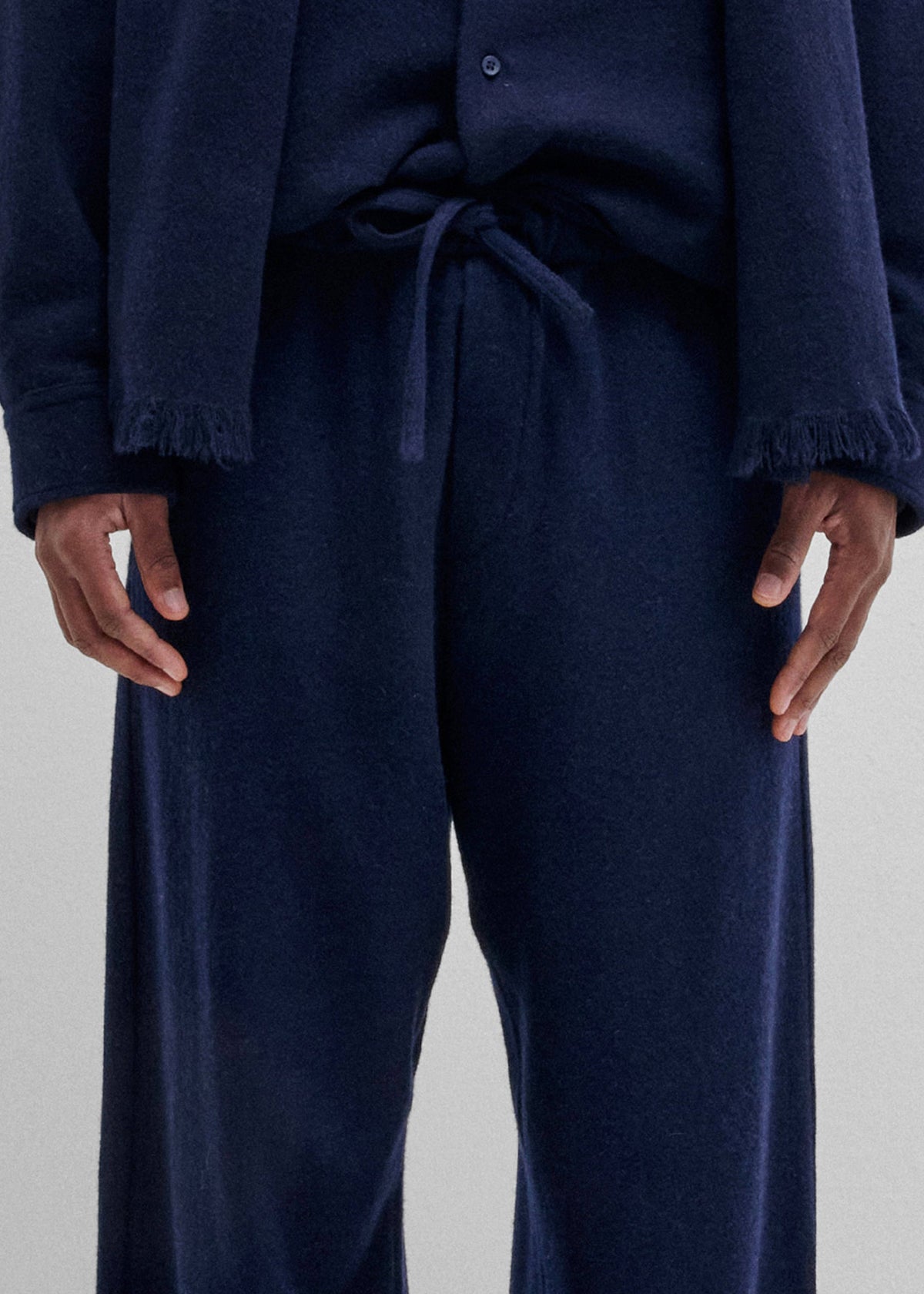 Darkpark Ian Cashmere Wool Jogger Fit Pants - Blue Navy