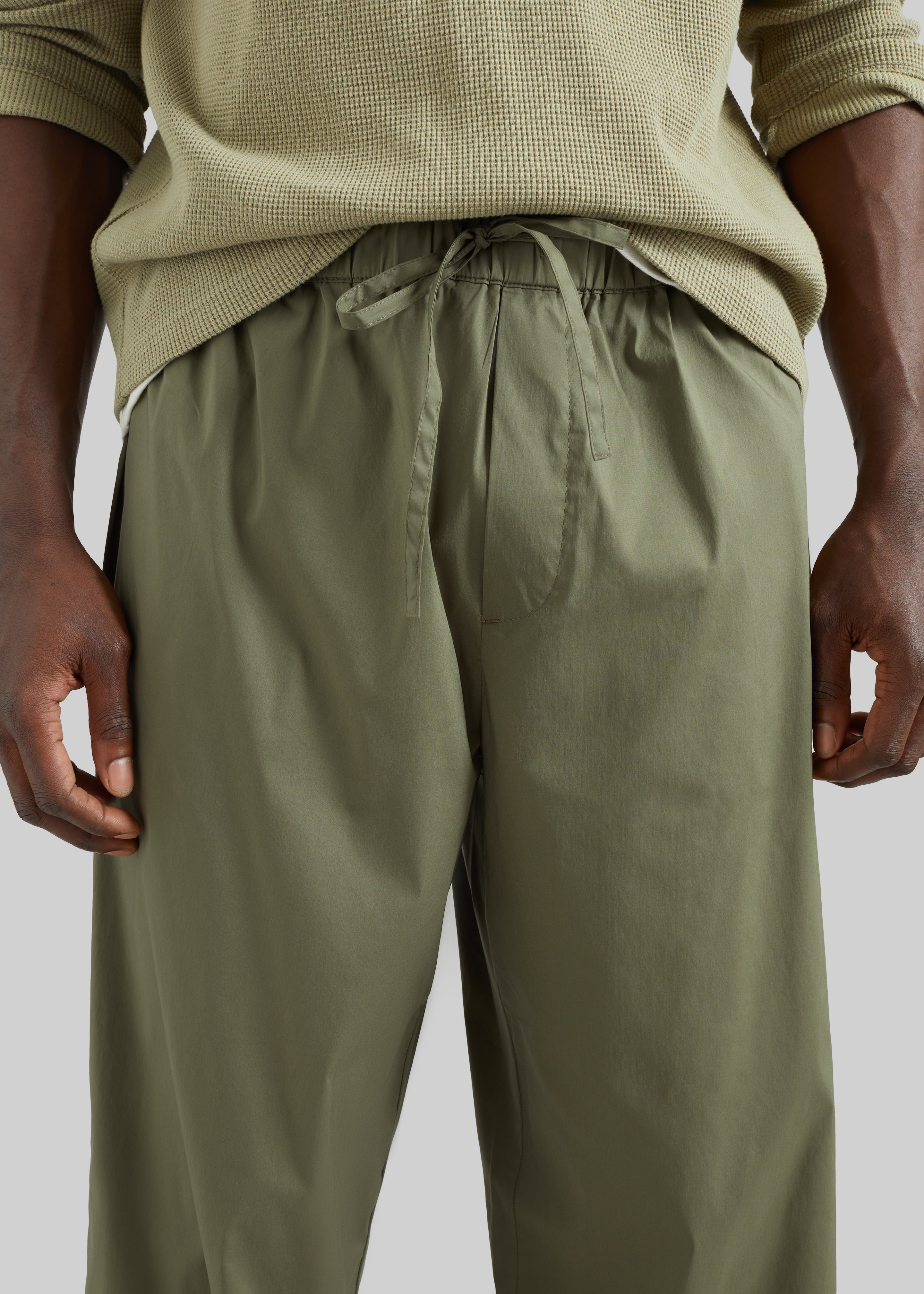Darkpark Ian Jogger Fit Pants - Military Green - 3