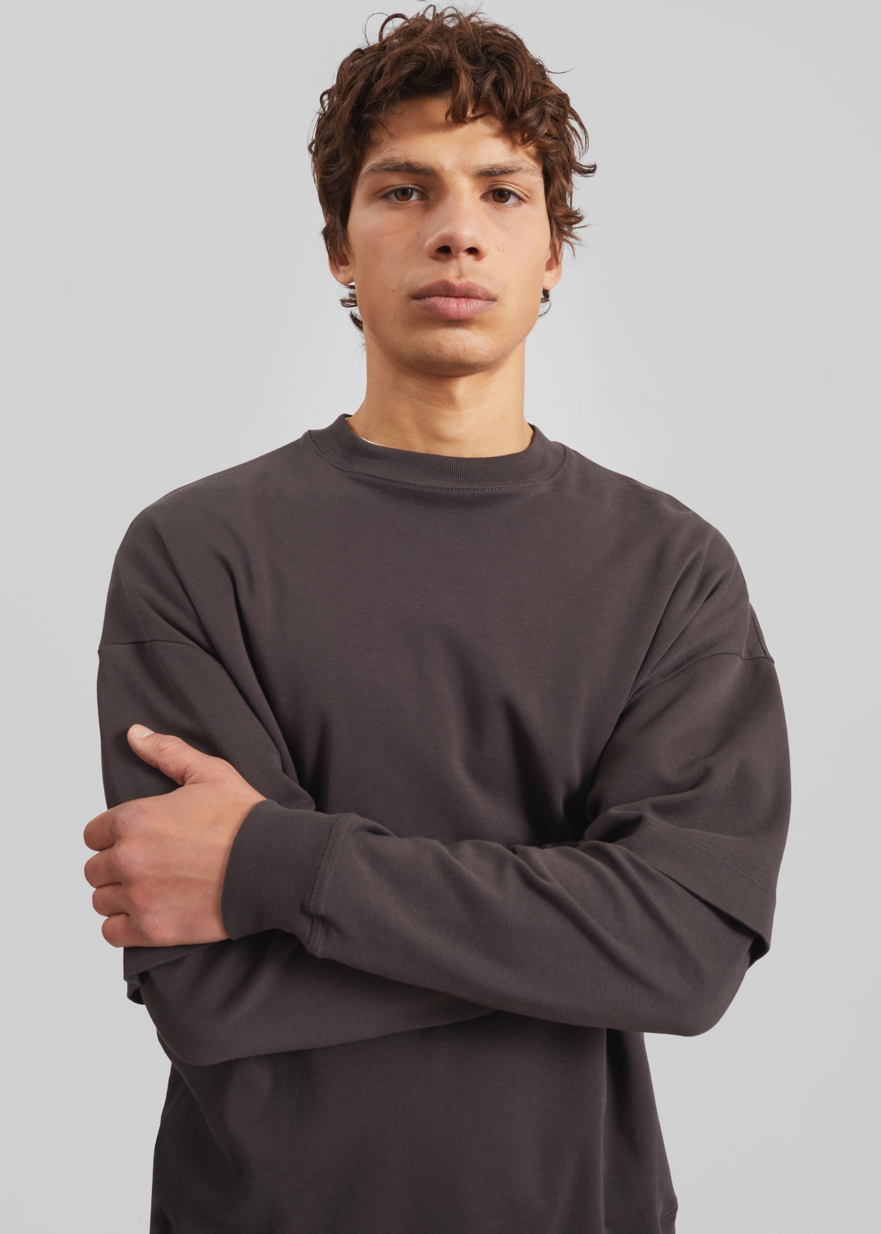 Darkpark Troy Double Sleeve Tee - Brown – The Frankie Shop Europe