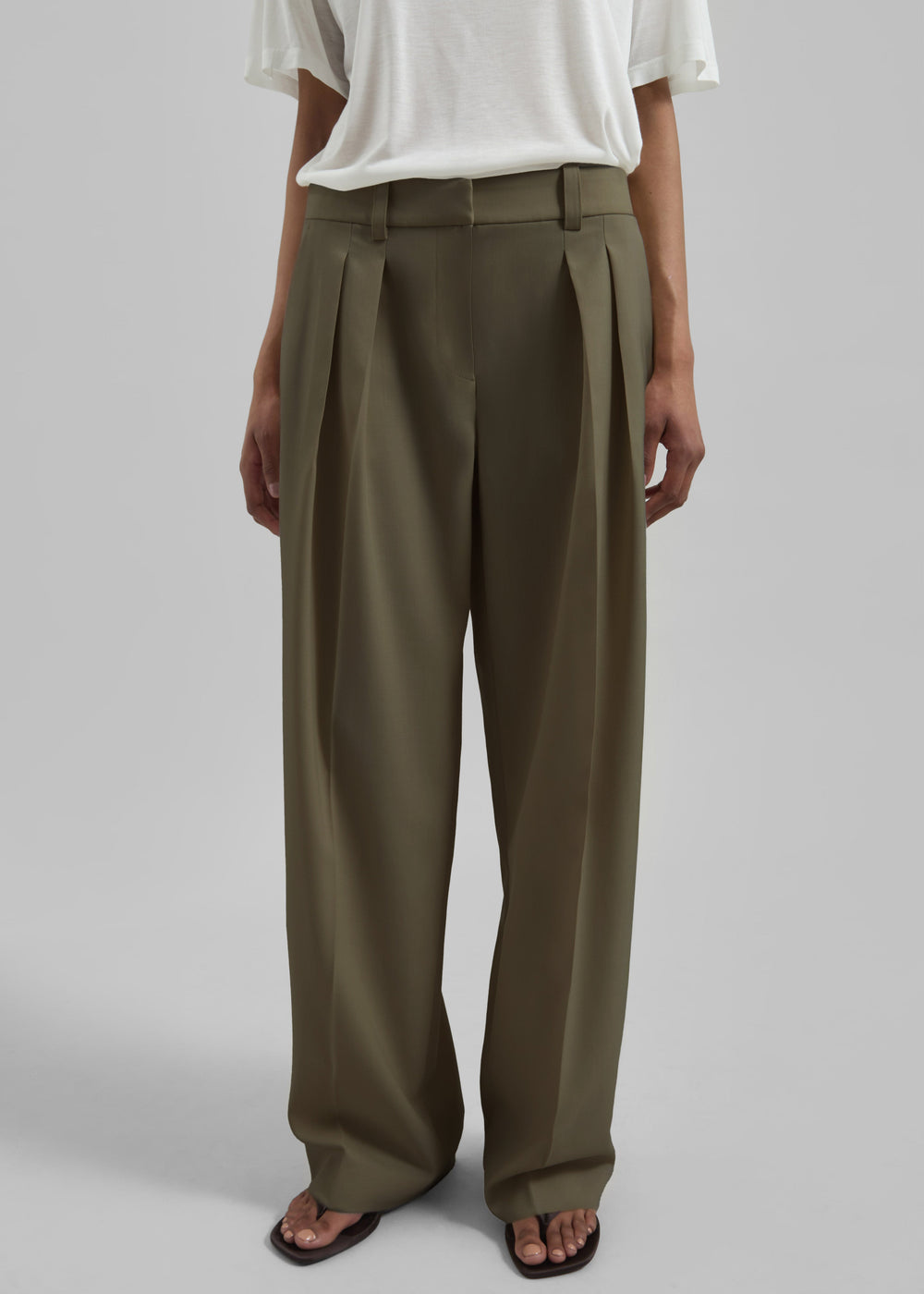 Daytona Pleated Wool Trousers - Khaki