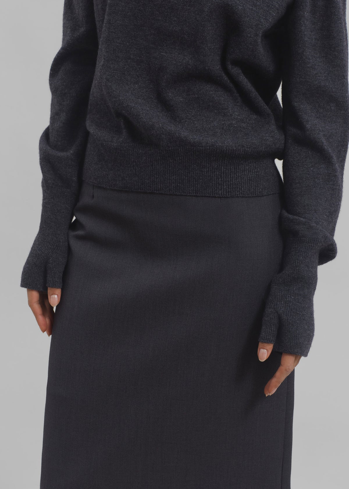 Delia Wool Turtleneck - Charcoal - 2