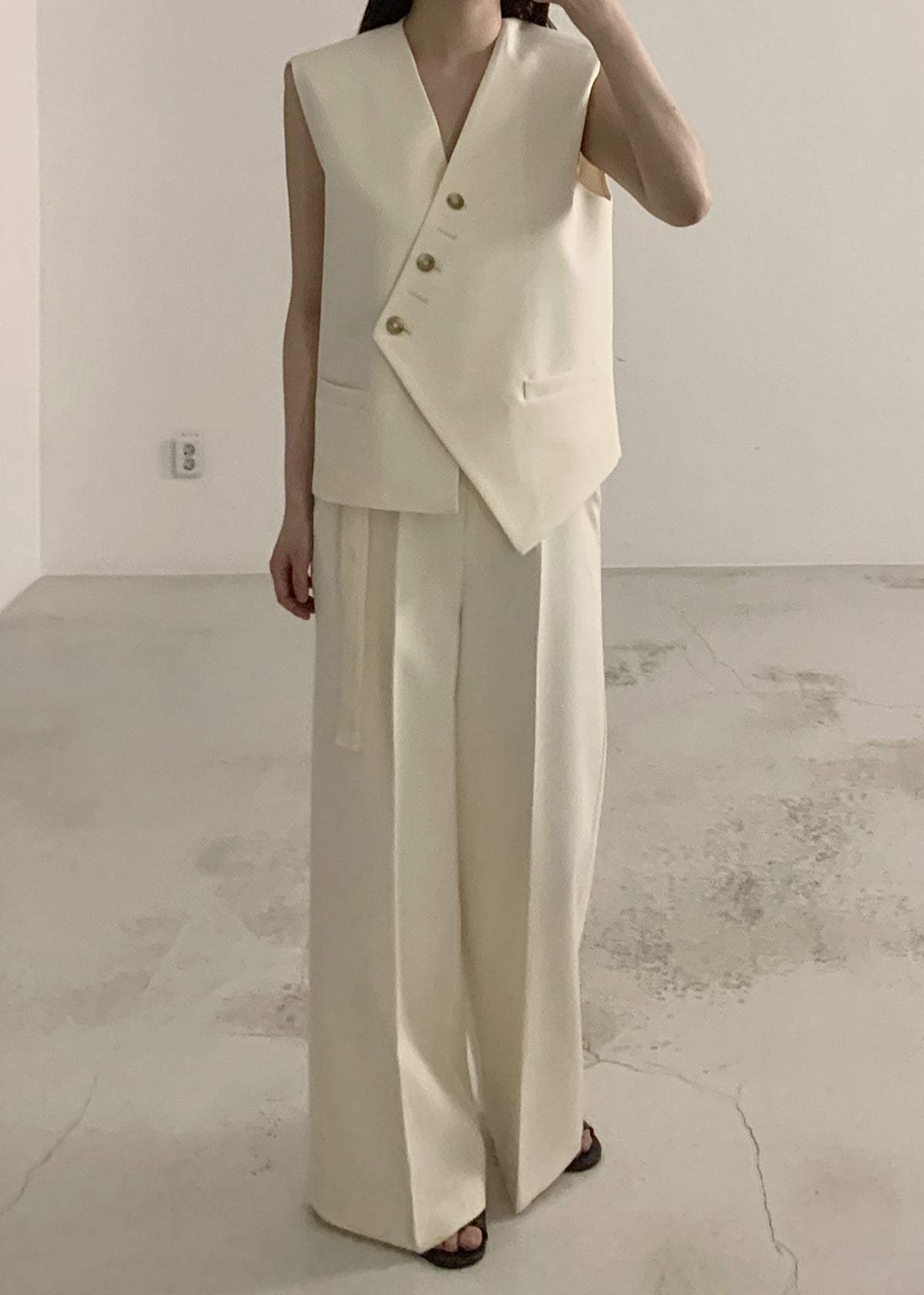 Delphi Vest - Cream - 10