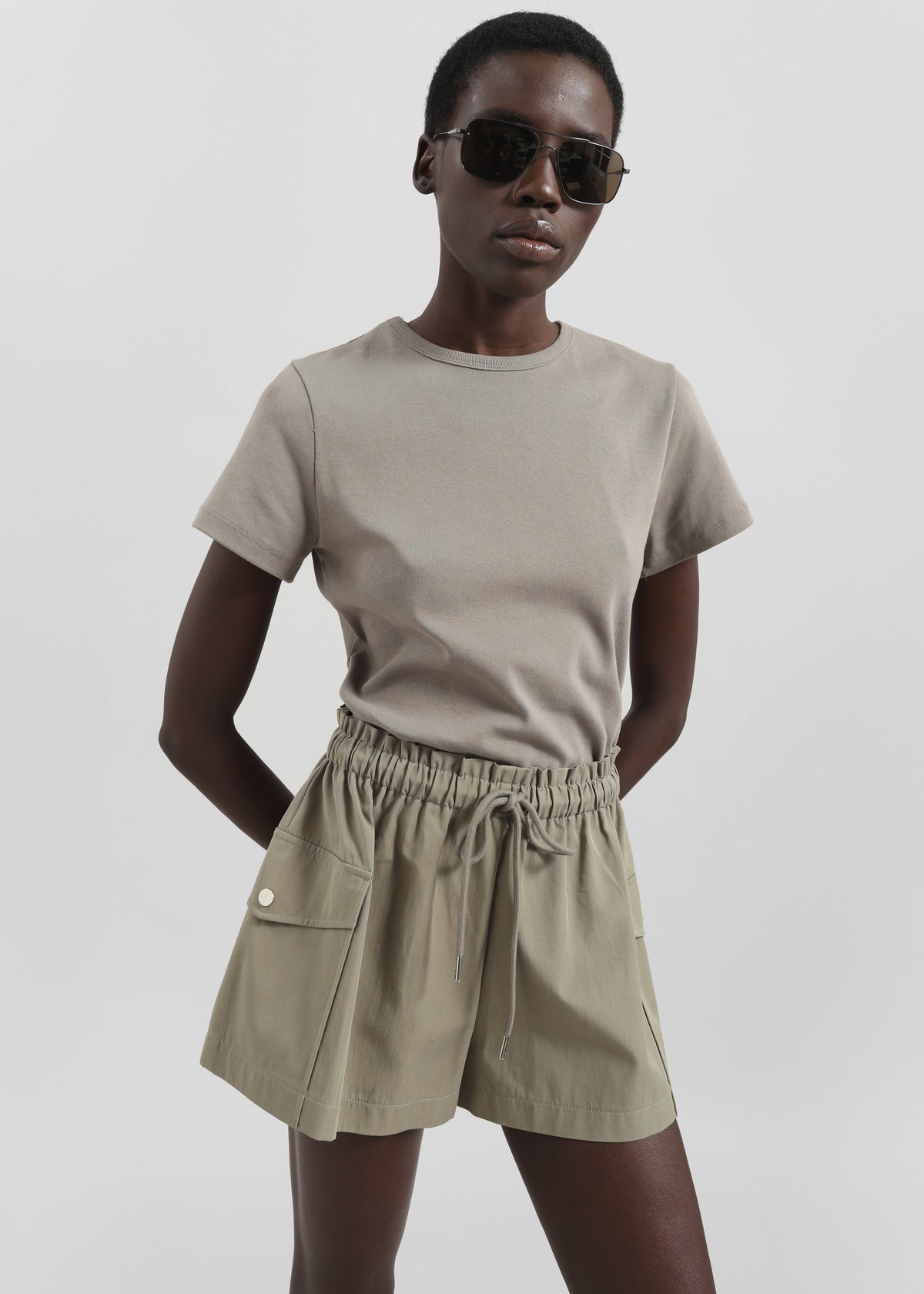 Disley Shorts - Pale Olive - 6