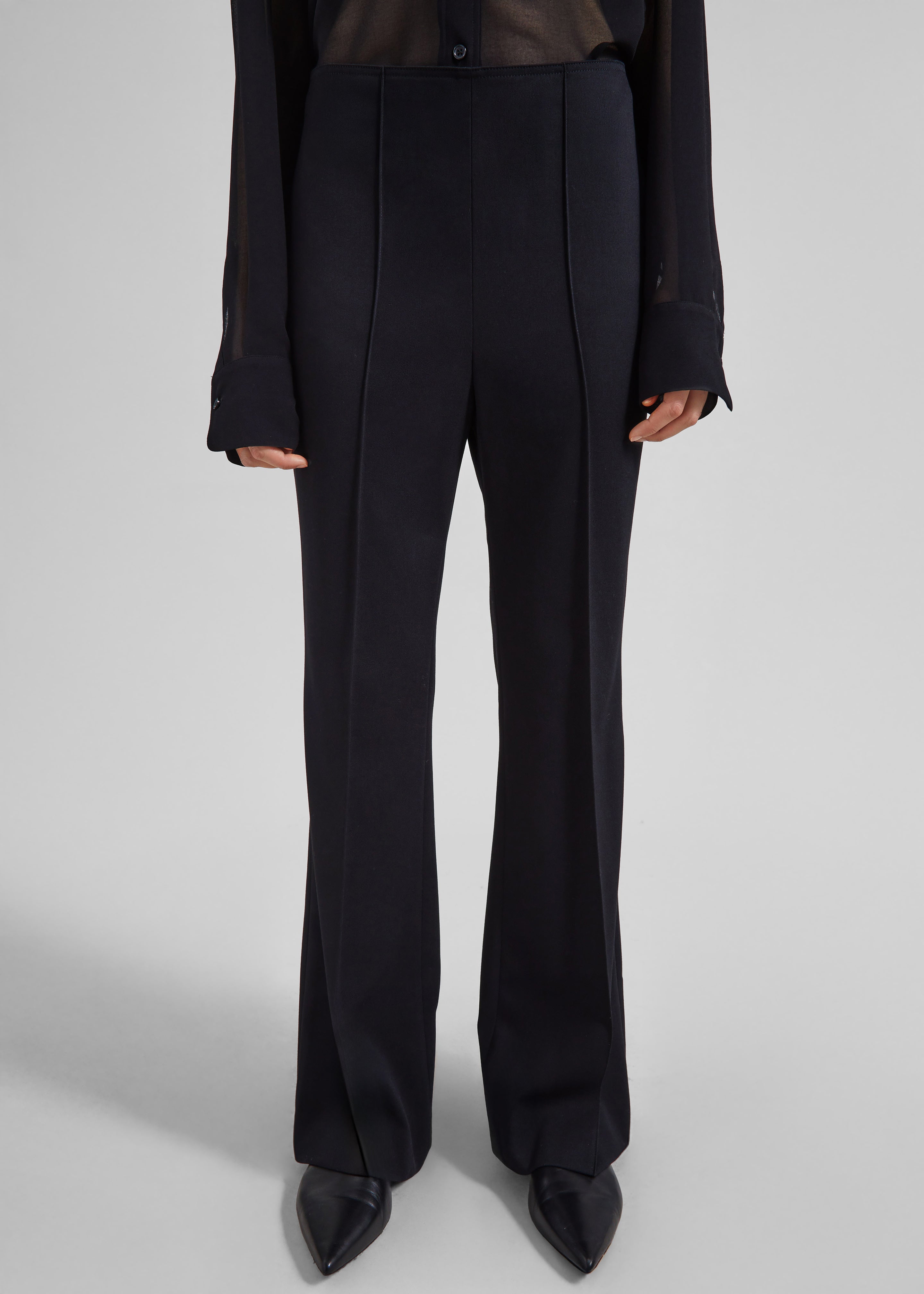 Dorotea Flared Pants - Black – The Frankie Shop Europe