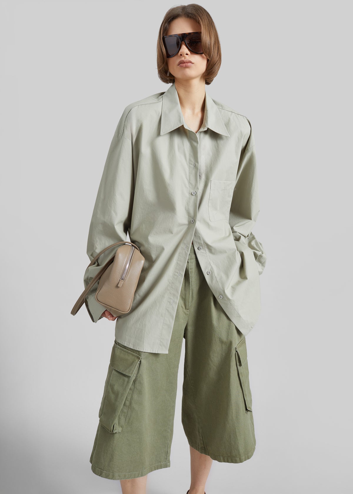 Dorva Cargo Bermuda Shorts - Pale Olive - 5
