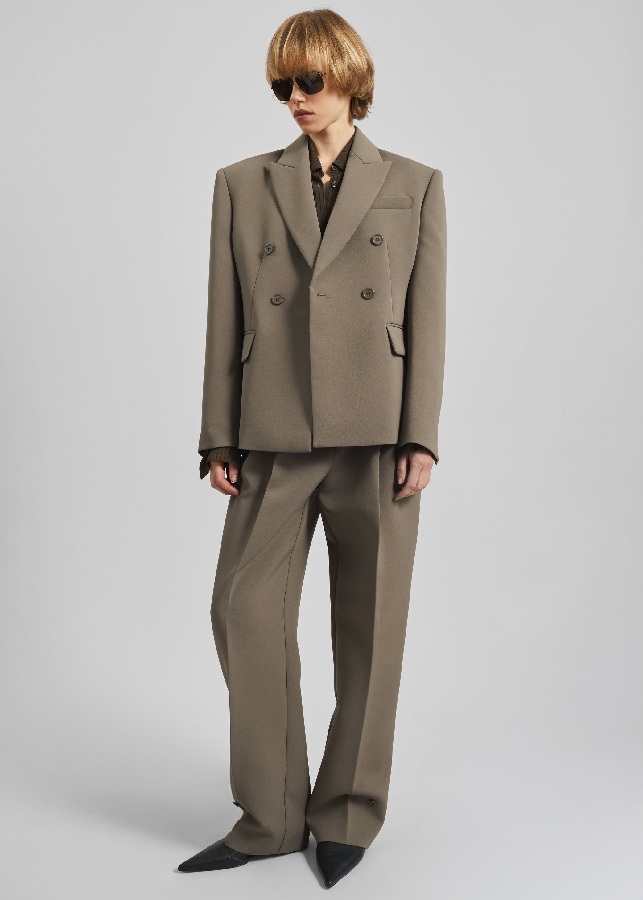 Shop the look image for Doyer Cinched Blazer - Moss Green