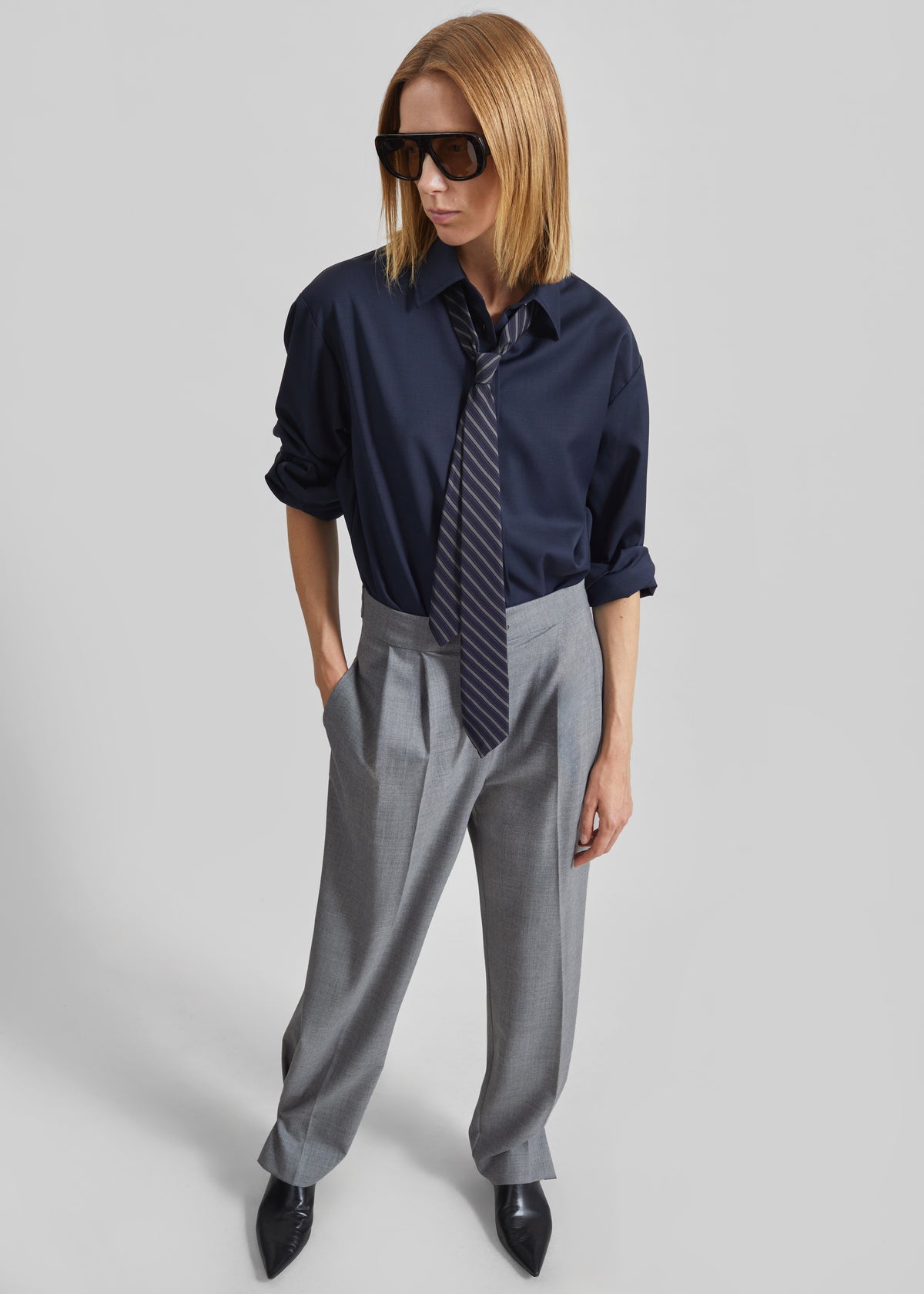 Doyer Pleated Trousers - Light Grey - 5