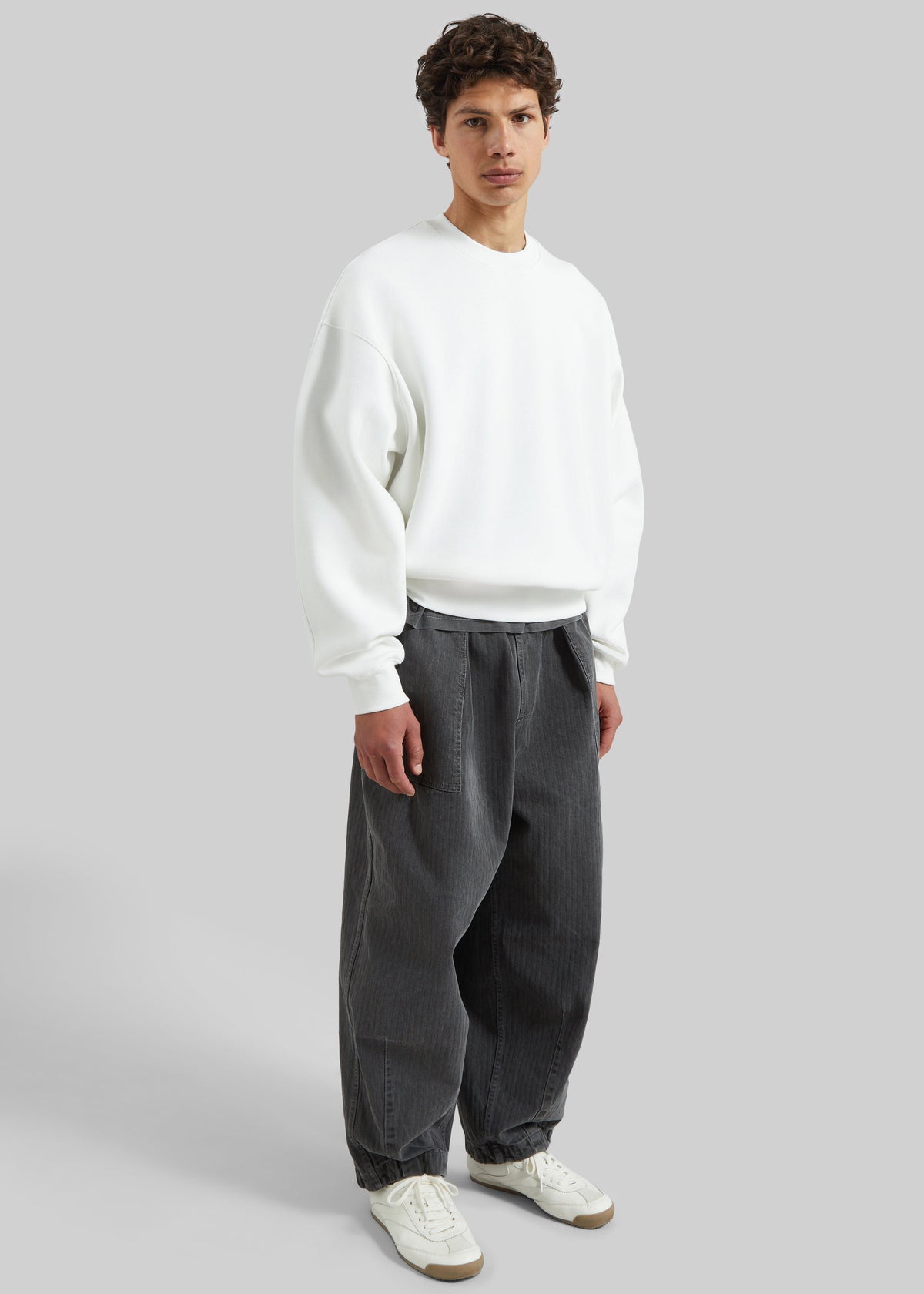Dunloy Oversized Sweatshirt - White - 2