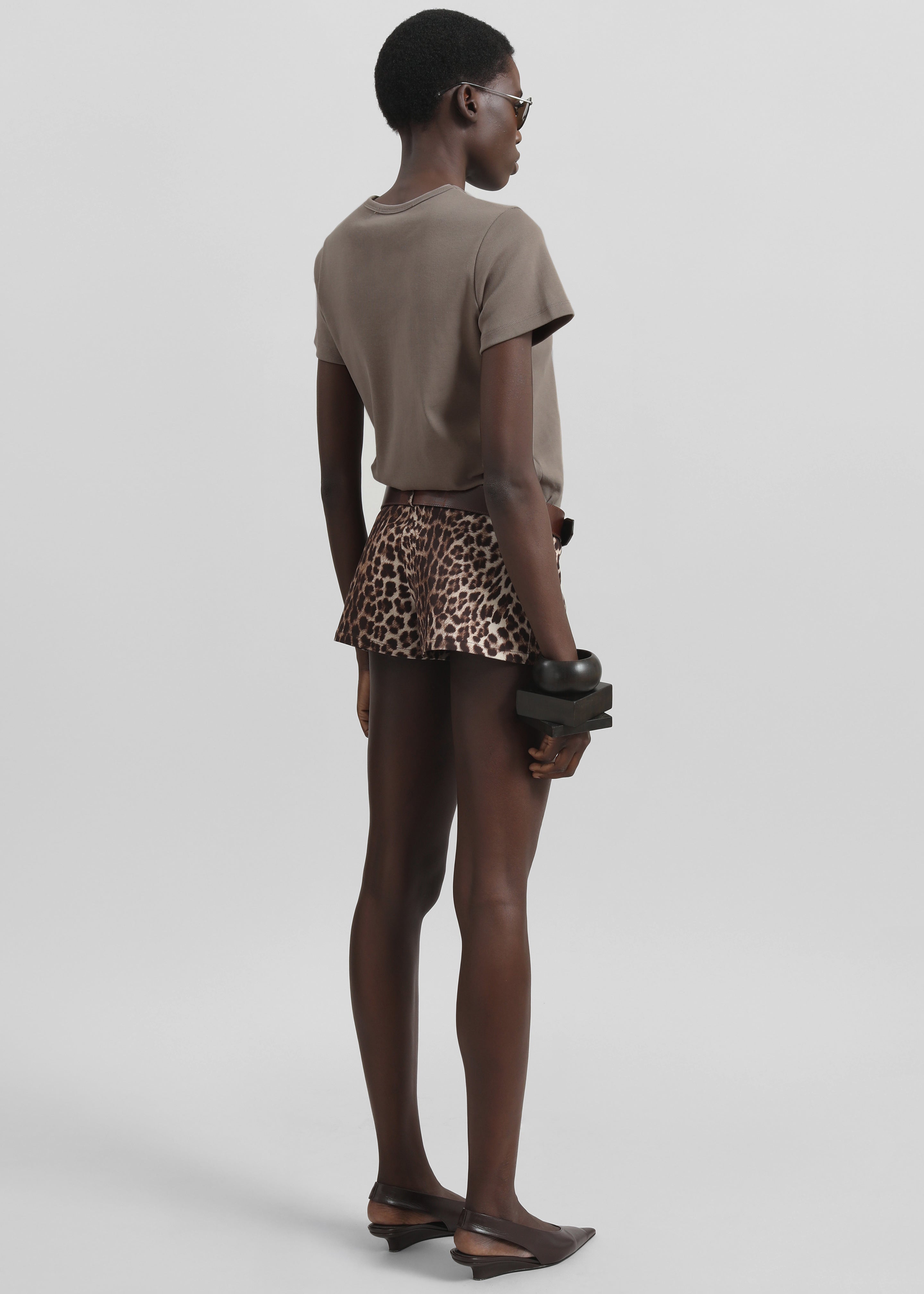 Eben Tee - Taupe - 6