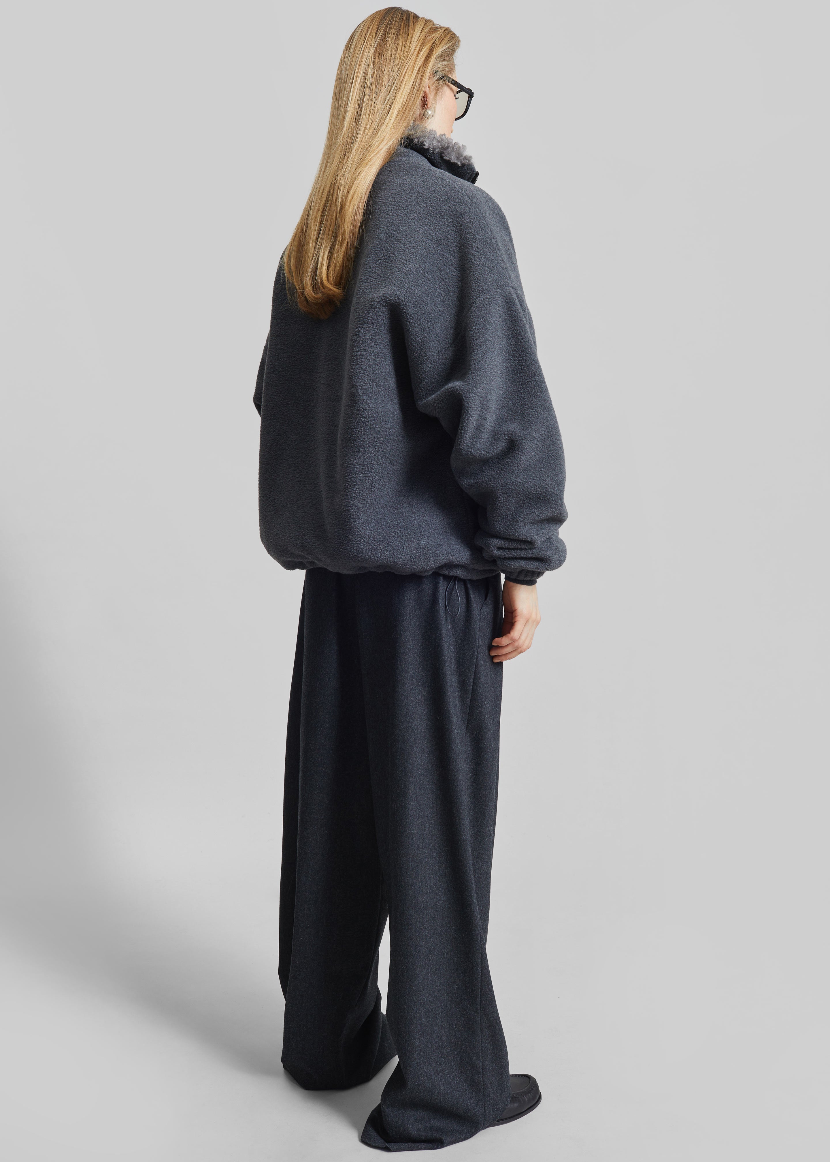 Edane Fleece Jacket - Dark Grey – The Frankie Shop Europe
