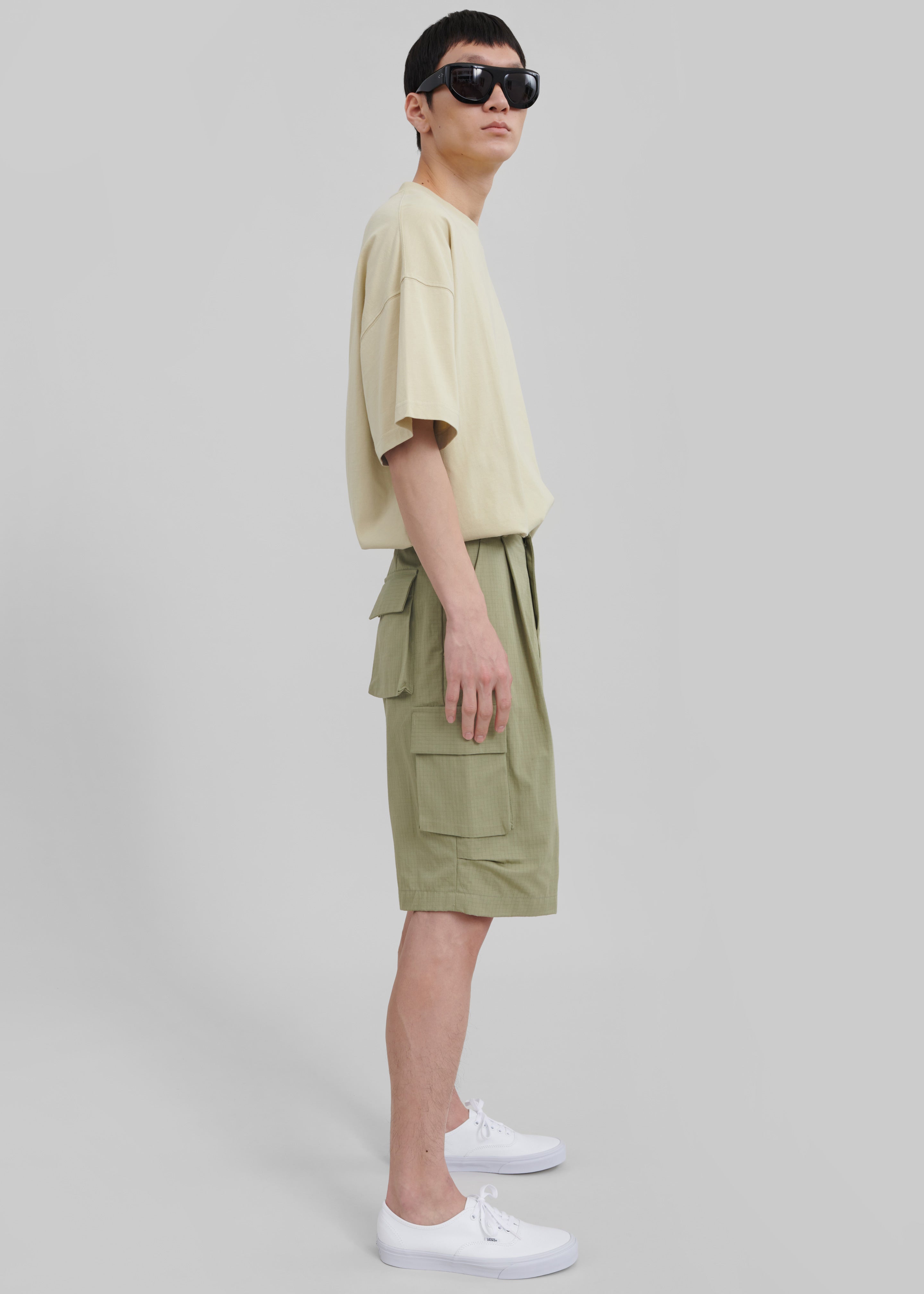 Edward Cargo Shorts - Olive - 6